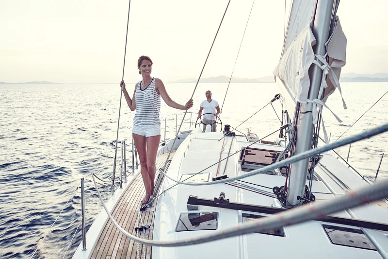Sun_Odyssey_490-Bertrand_DUQUENNE-800px(1).JPG