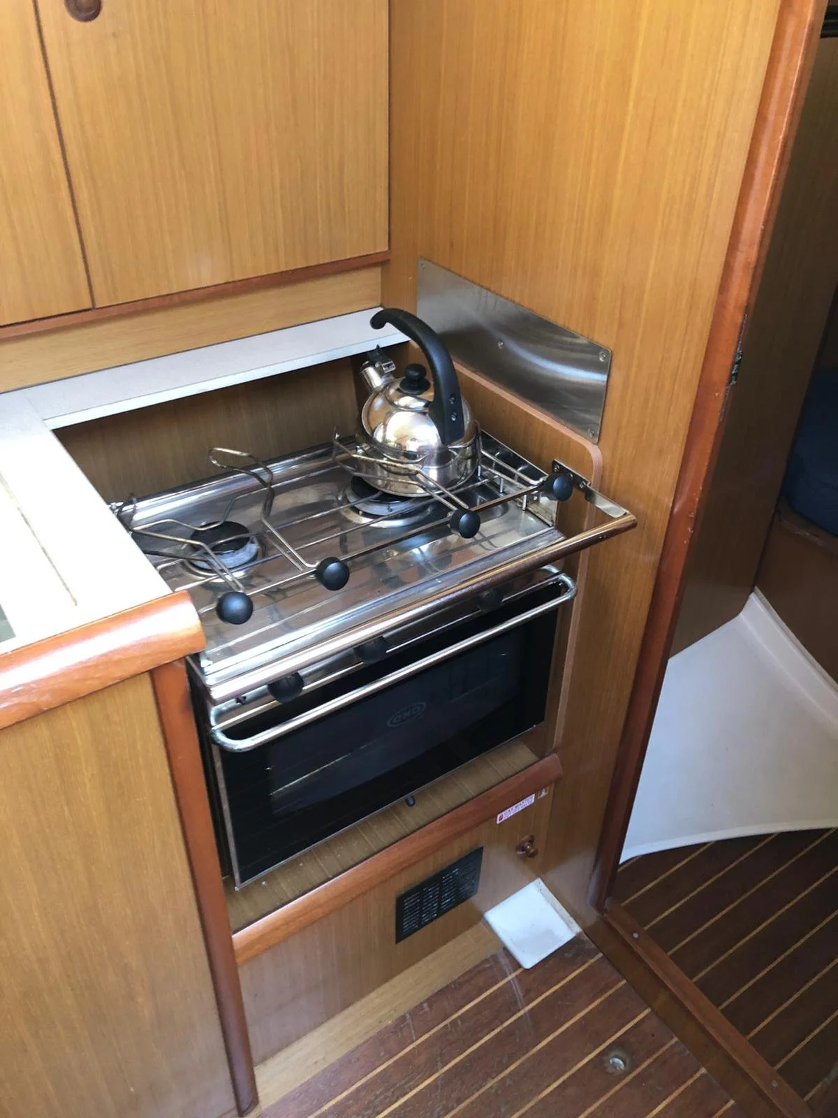 WhatsApp Image 2022-04-11 at 9.27.59 PM.jpeg