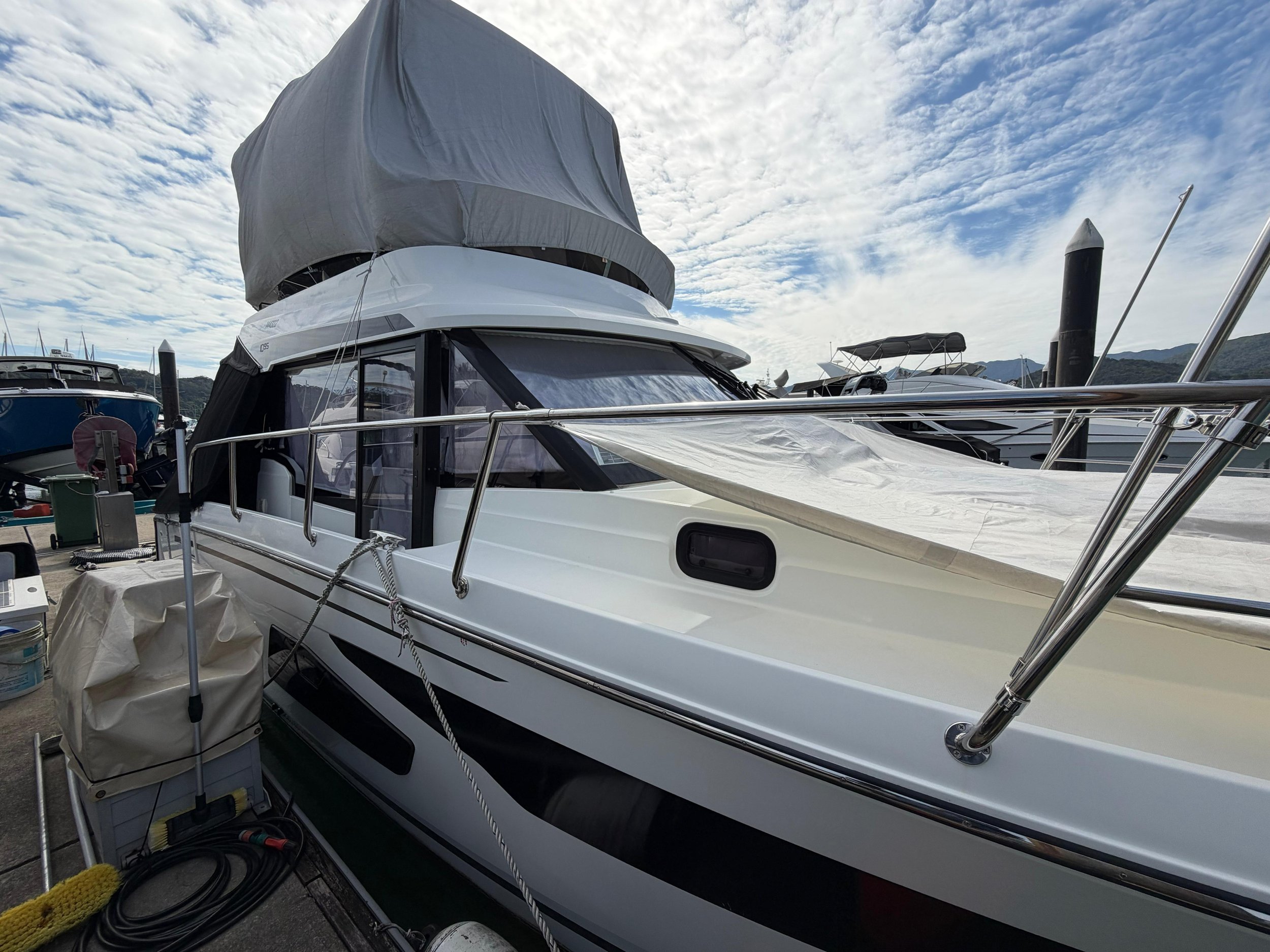 remove licence number 3.jpeg