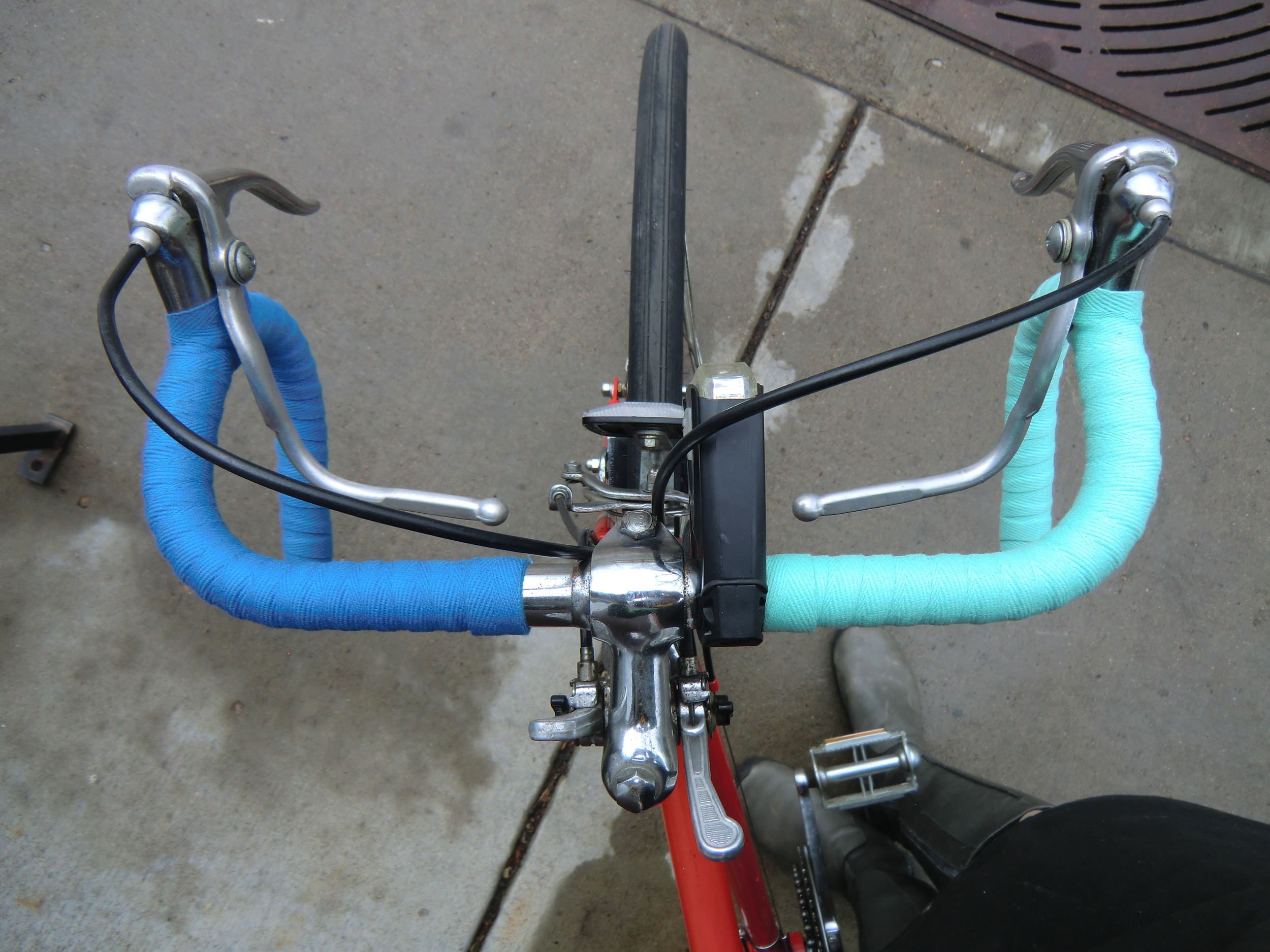 original components tuned up fine, just upgraded the bar wrap. Color your Ride.