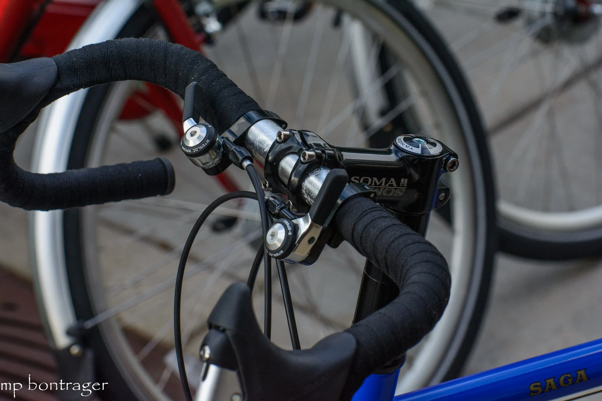 NITTO Randonneur handlebars, Newbaum's cotton bar tape, Dia Compe brake levers