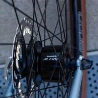 shimano alfine dynamo hub