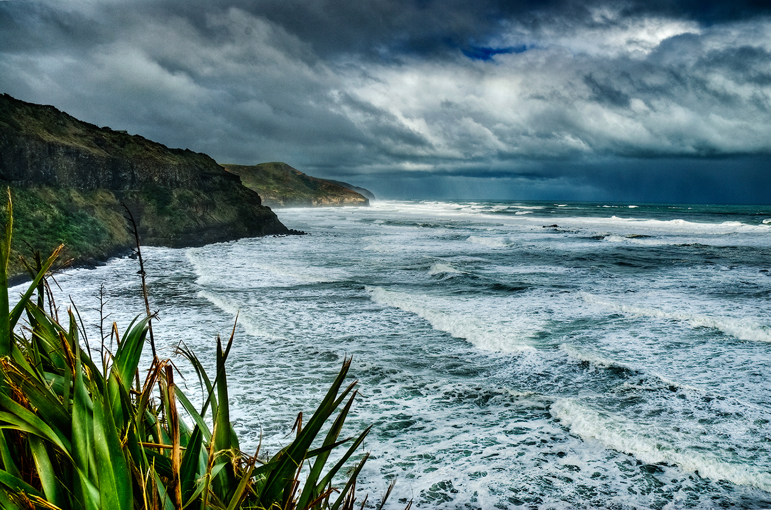 _LMP0075_copy__tonemapped_01.jpg