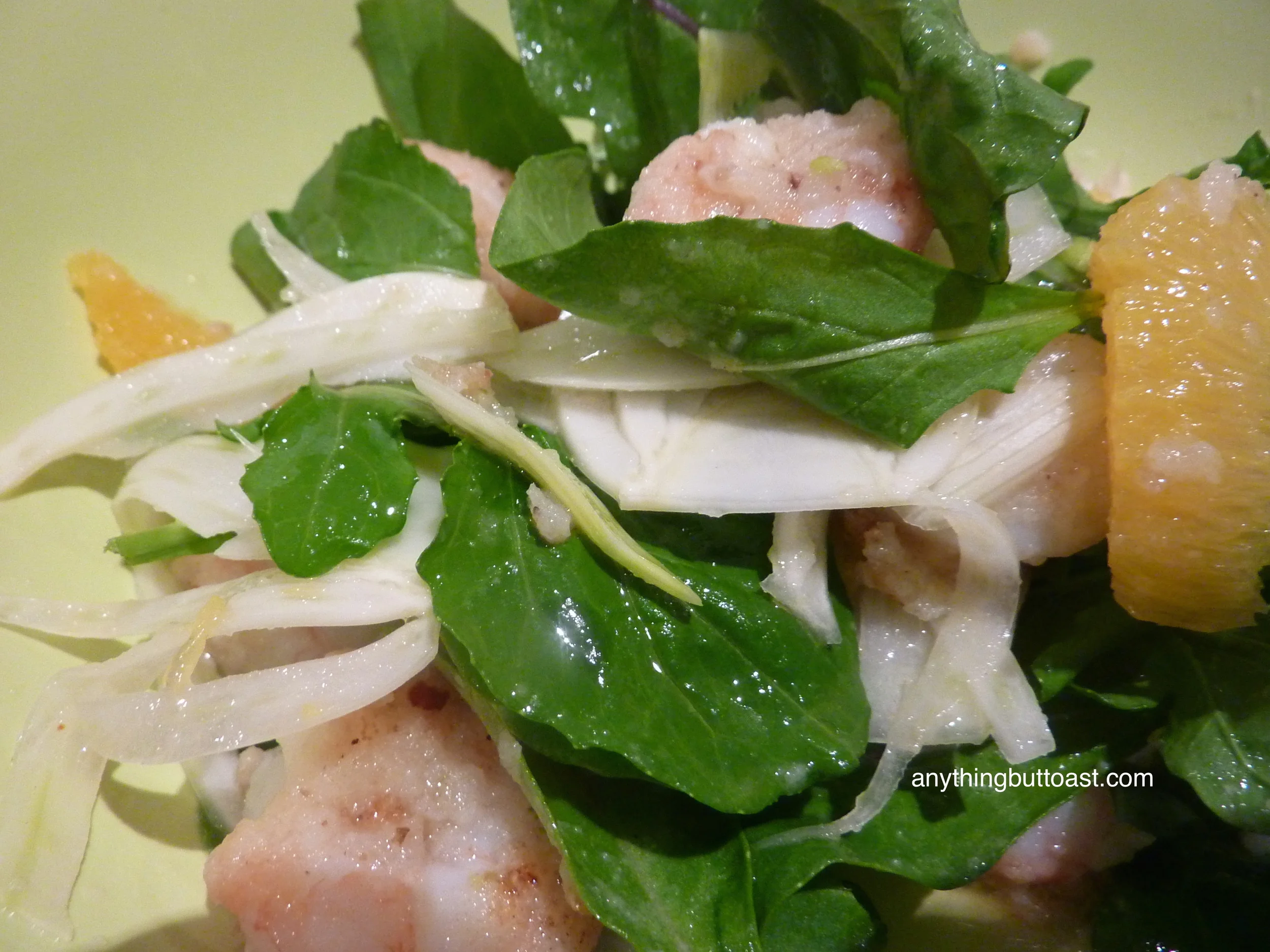 Fresh salt & pepper prawns with fennel and orange salad. Drizzle with a little olive oil, juice from the oranges, salt and pepper for a delicious dressing.