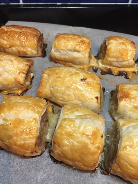 Autumn baking in the form of Pork and Fennel sausage rolls. These were a hit and great for work lunches. The inclusion of fresh fennel certainly made a difference.