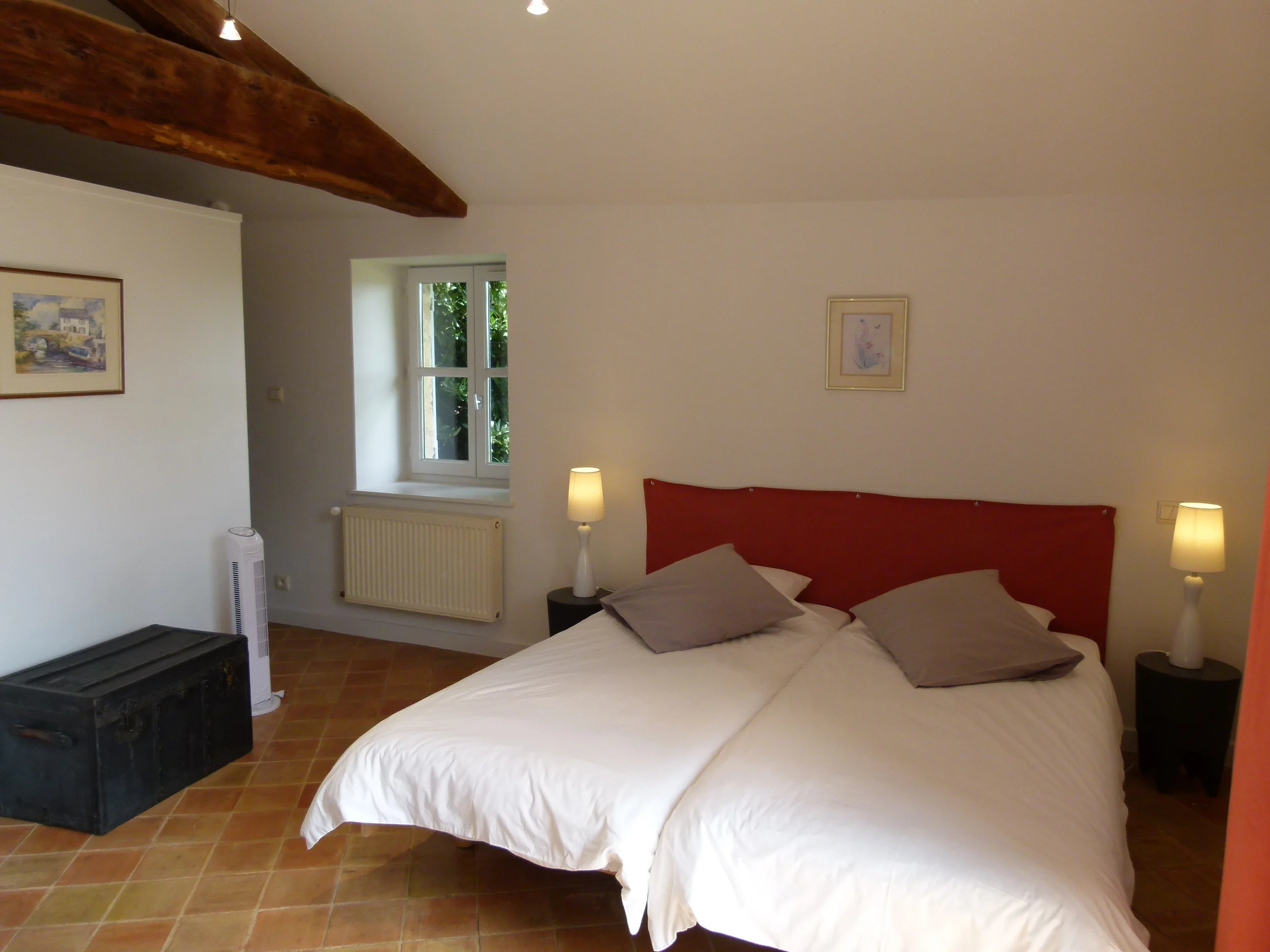 CHAMBRE FLEURIE (3).jpg