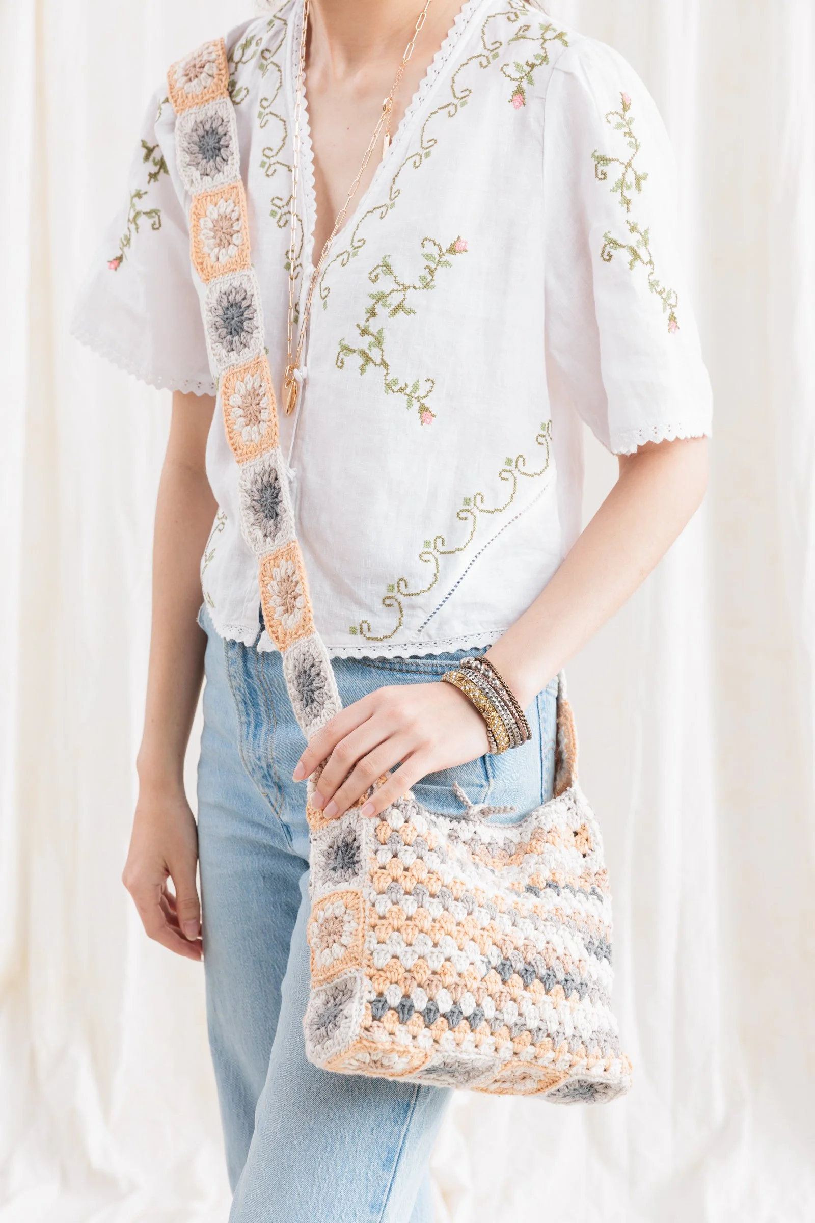 Caron Crochet Tie Top Tote-5.jpg