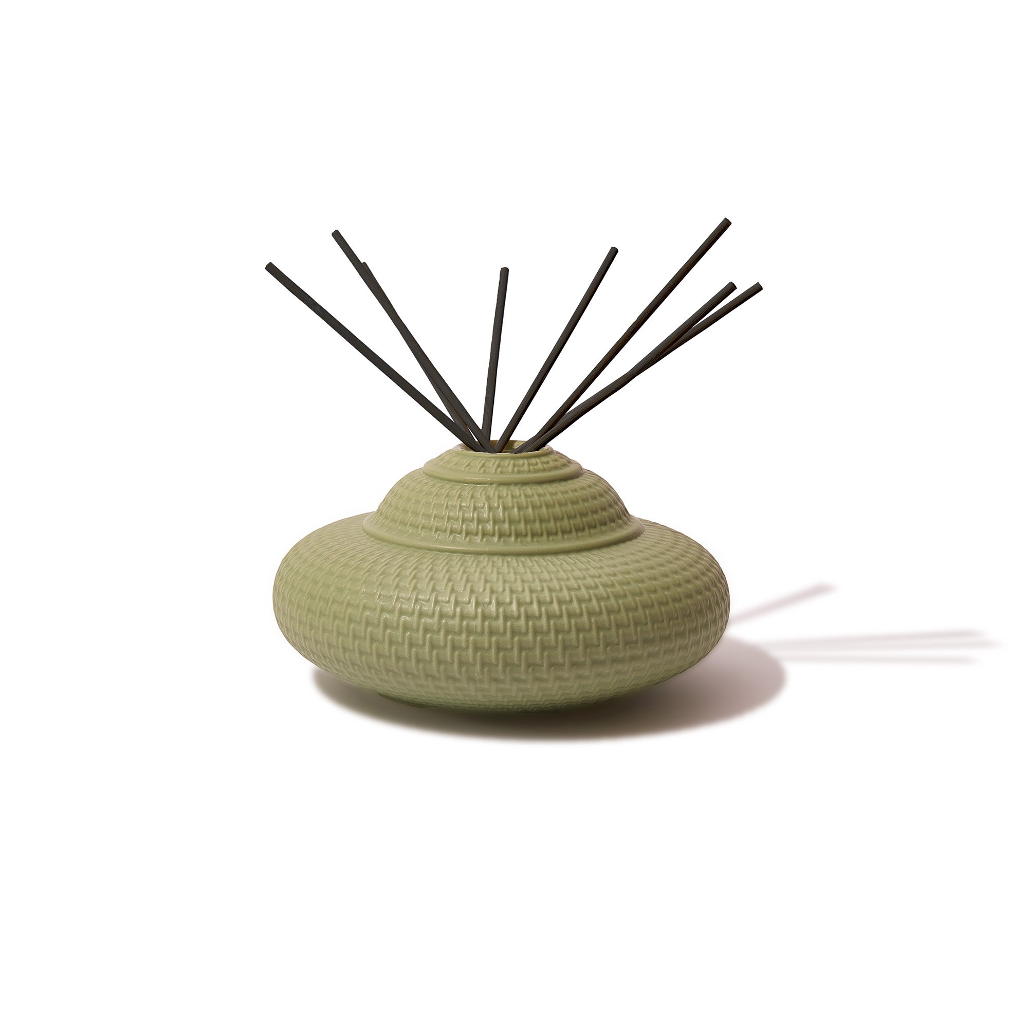 Wild Mint & Berries Verdant Home Fragrance Diffuser