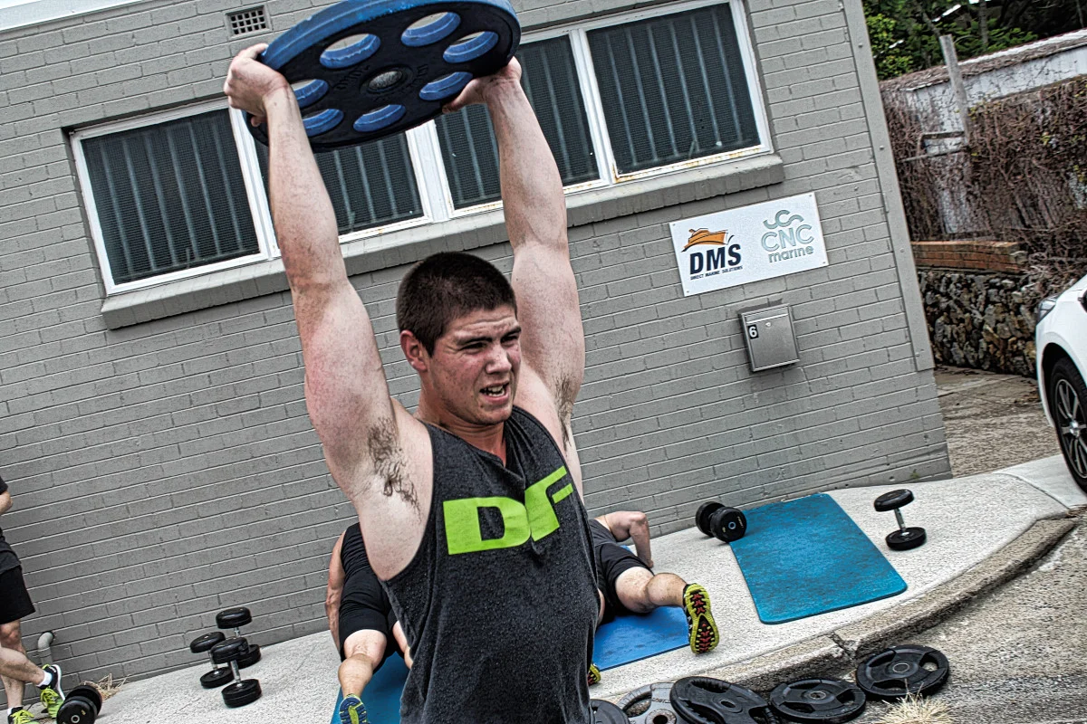 10% Off Shirts & Singlets