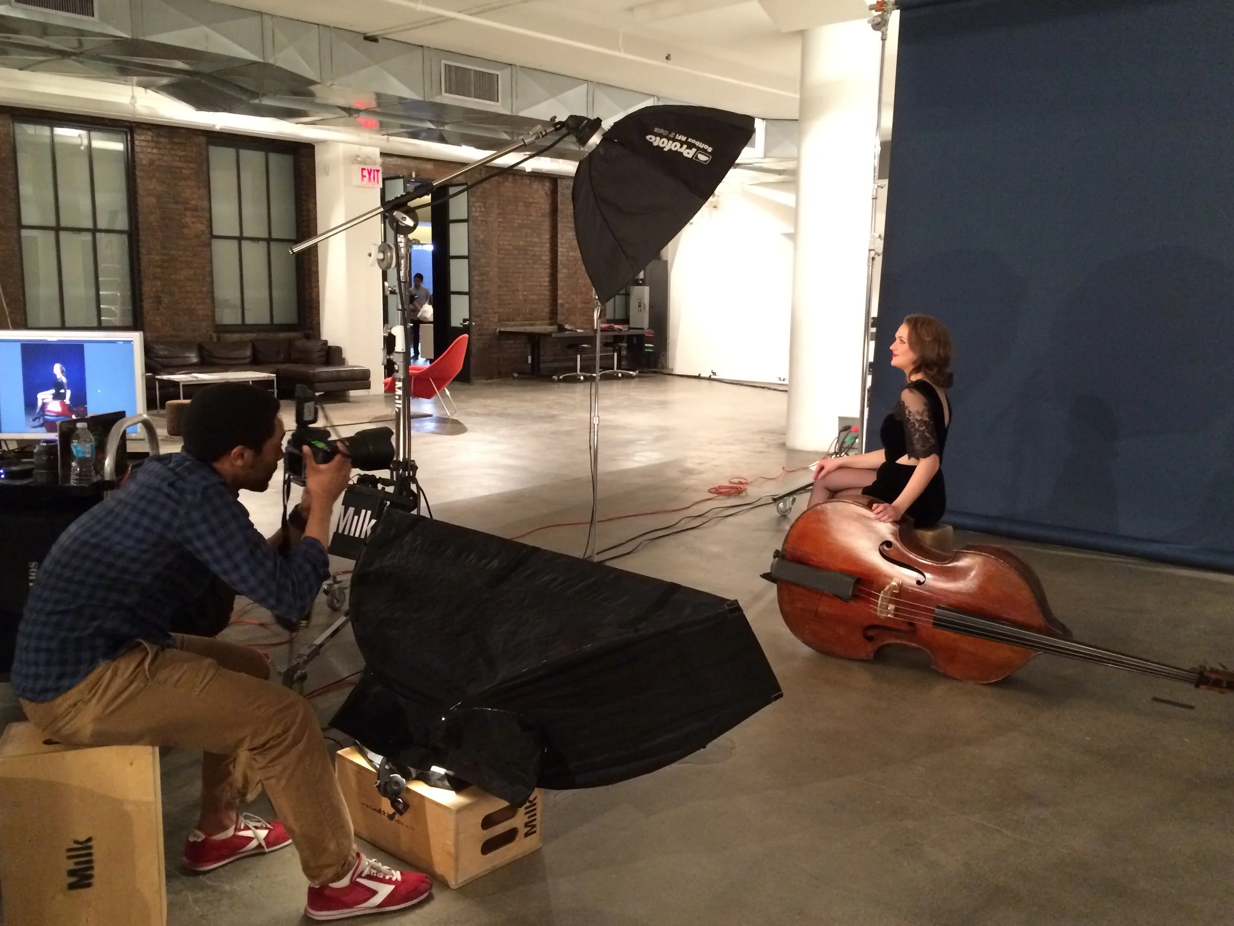 Me, photographing the incredibly talented/hilarious Kate Davis