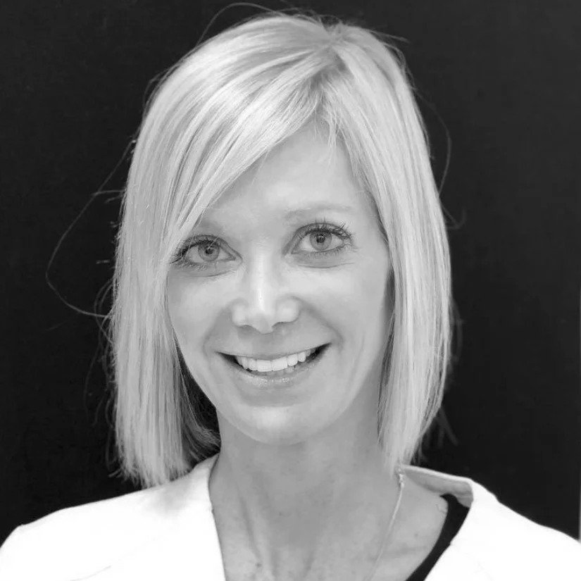 Jill, Cosmetic REGISTERED Nurse Jill is our highly-trained cosmetic nurse who is specialized in injectables and fillers including BOTOX, Juvederm, Restalyne, Volbella, Voluma, Sculptra and other products. She also performs PRP and microneedling procedures. Jill has nearly 8 years of injection experience and more than 15 years in the beauty industry. She is one of only 10 holders in New York State of the prestigious Certified Aesthetic Nurse Specialist (CANS) designation. 
