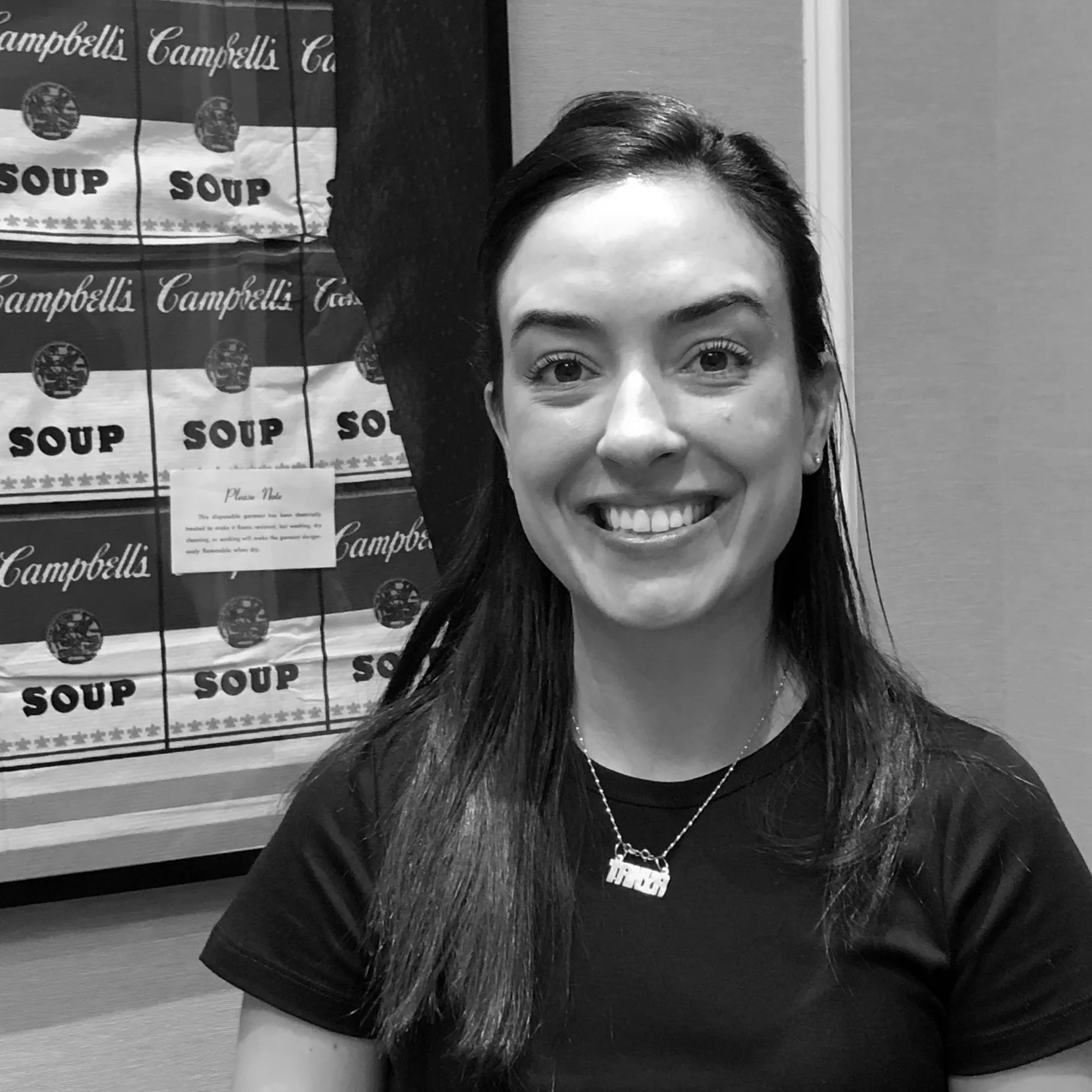 Tanya, Patient Liaison Tanya is our Patient Liaison and helps Dr. Devgan and her team to schedule procedures and consultations. Tanya is caring and compassionate and has a keen interest in skincare and giving you the best patient experience. Originally from the suburbs of Chicago, she came to New York City to pursue a career in medicine. 