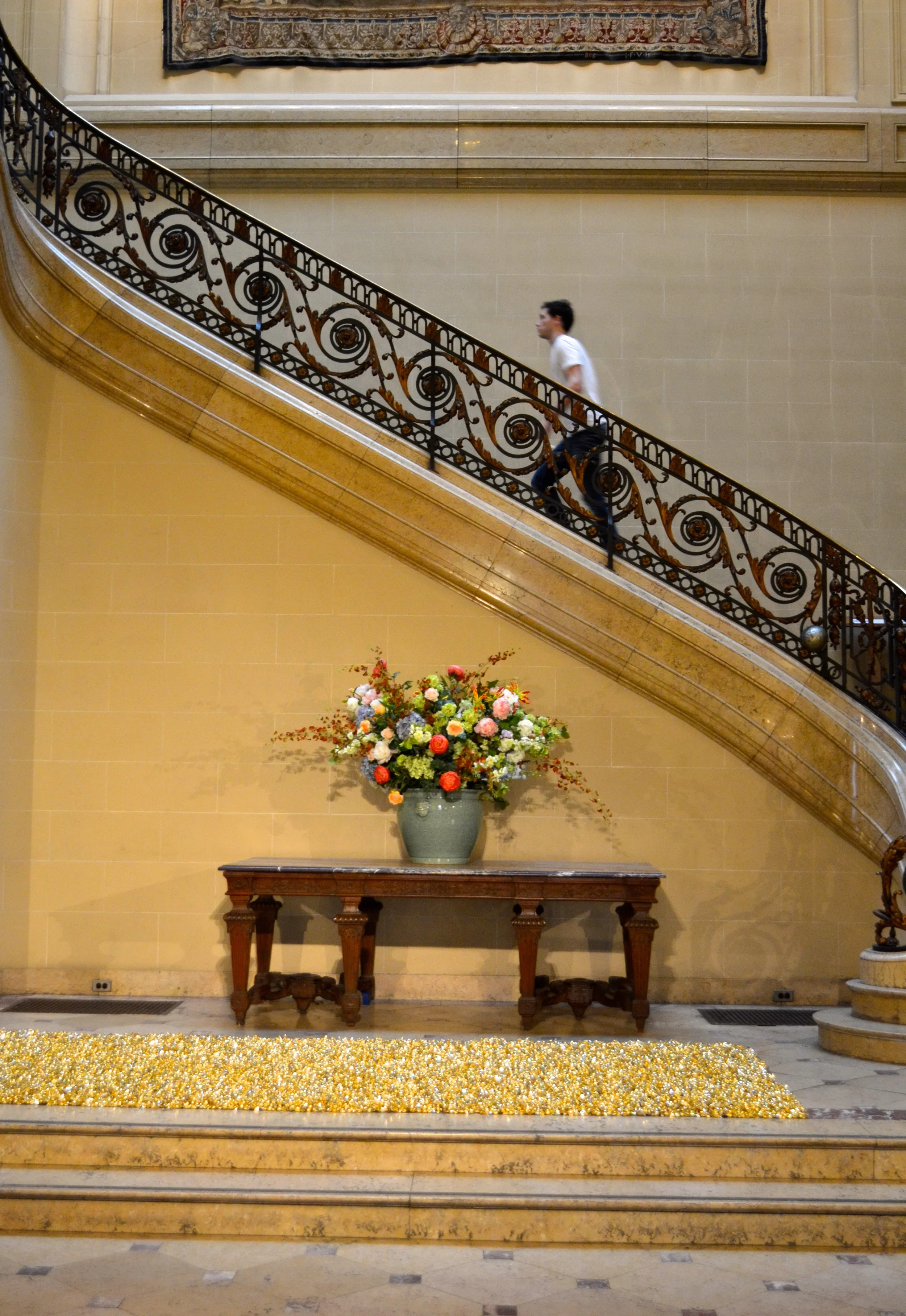 Installation view, Felix Gonzalez-Torres, Great Hall Exhibition, IFA, Spring 2015