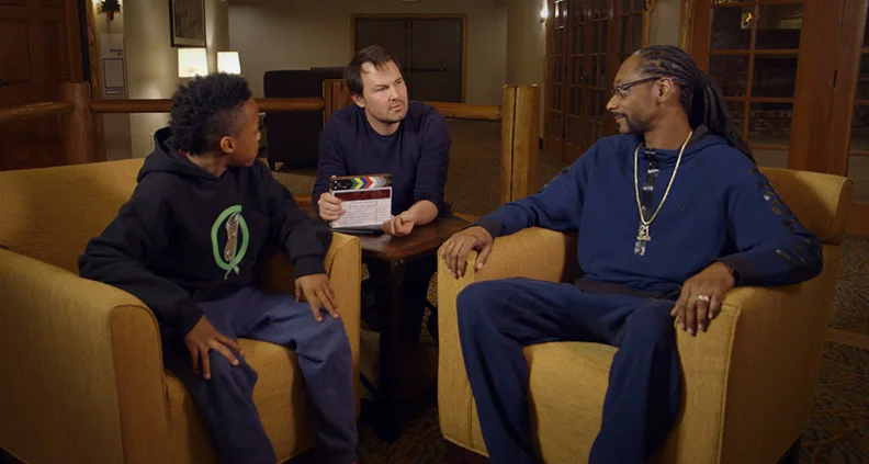 On the set of "Coach Snoop"