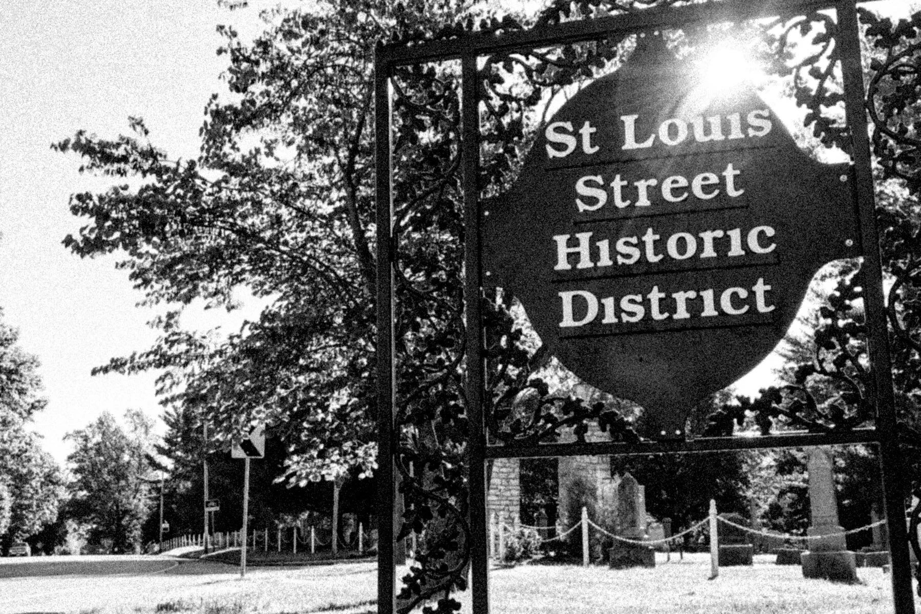Steve-Hartman-Art-st-louis-street-historic-district-horizontal.jpg