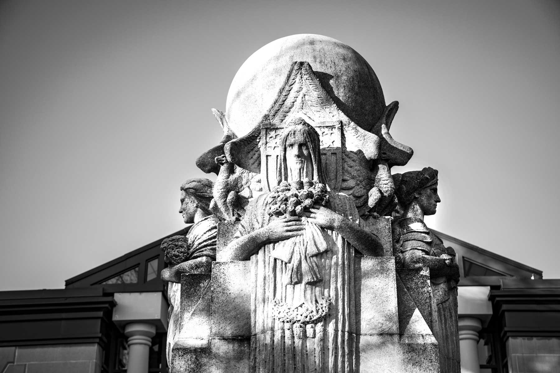 steve-hartman-art-Madison-County-Centenial-Monument-horizontal.jpg