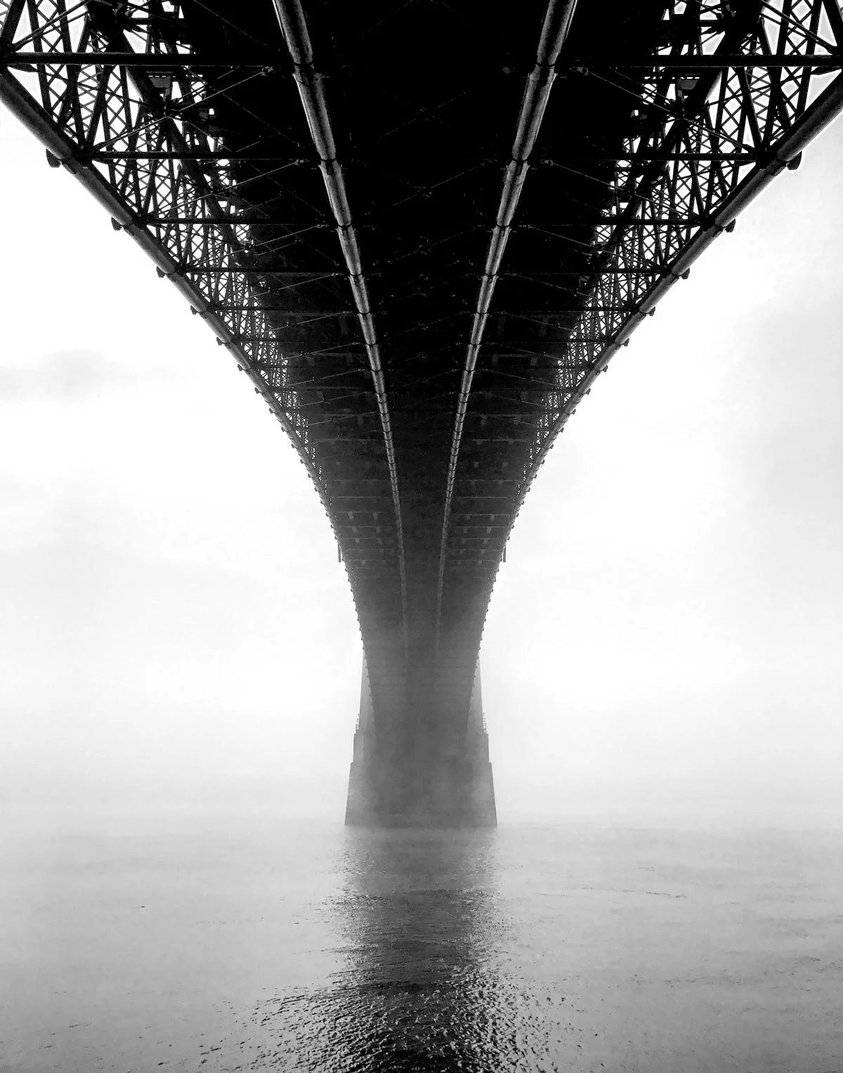 Eads_Bridge_in_Fog_Small.jpg