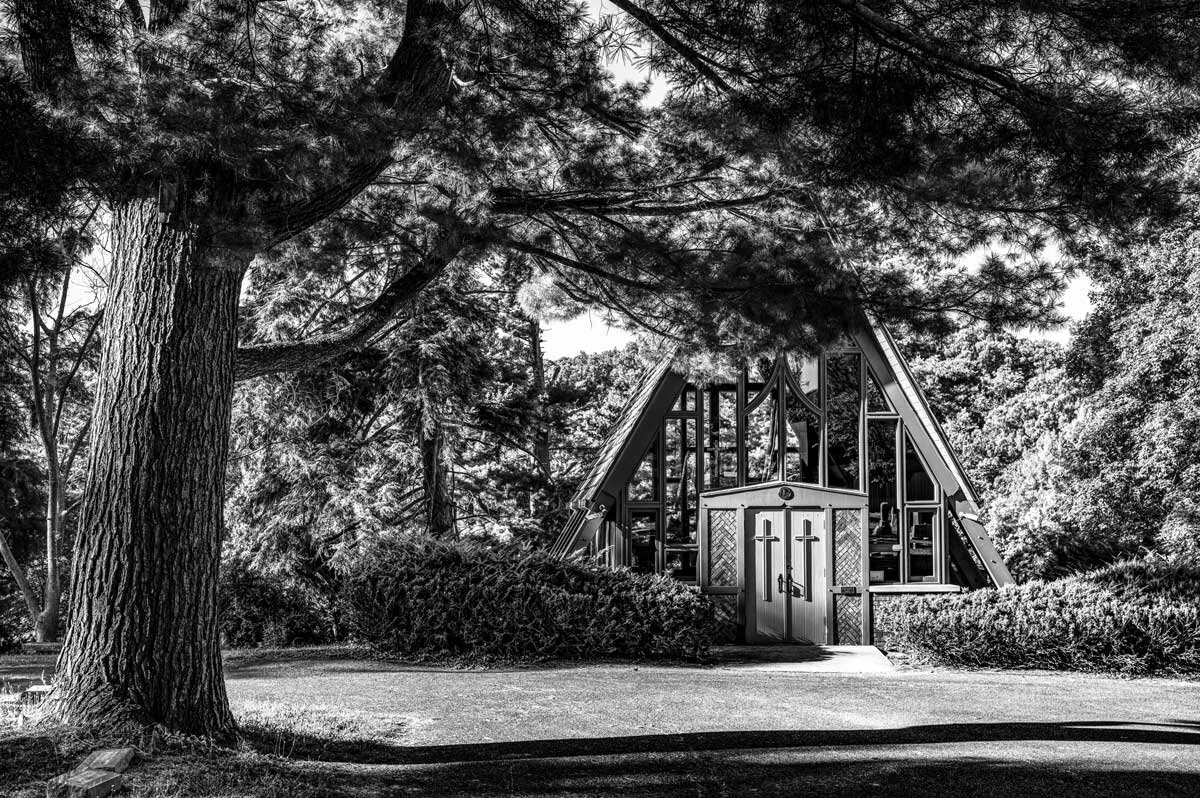 steve-hartman-art-Woodlawn_Cemetery_Chapel_horizontal.jpg