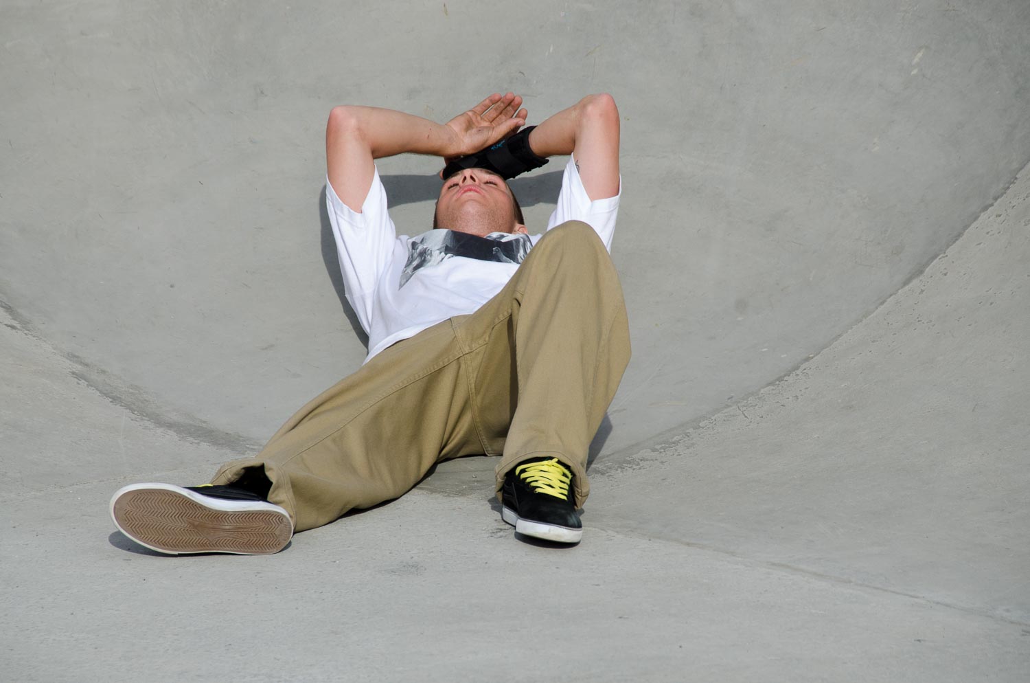  Raven won the skateboard x-games when he was l8. Here he is after a few dozen falls. 
