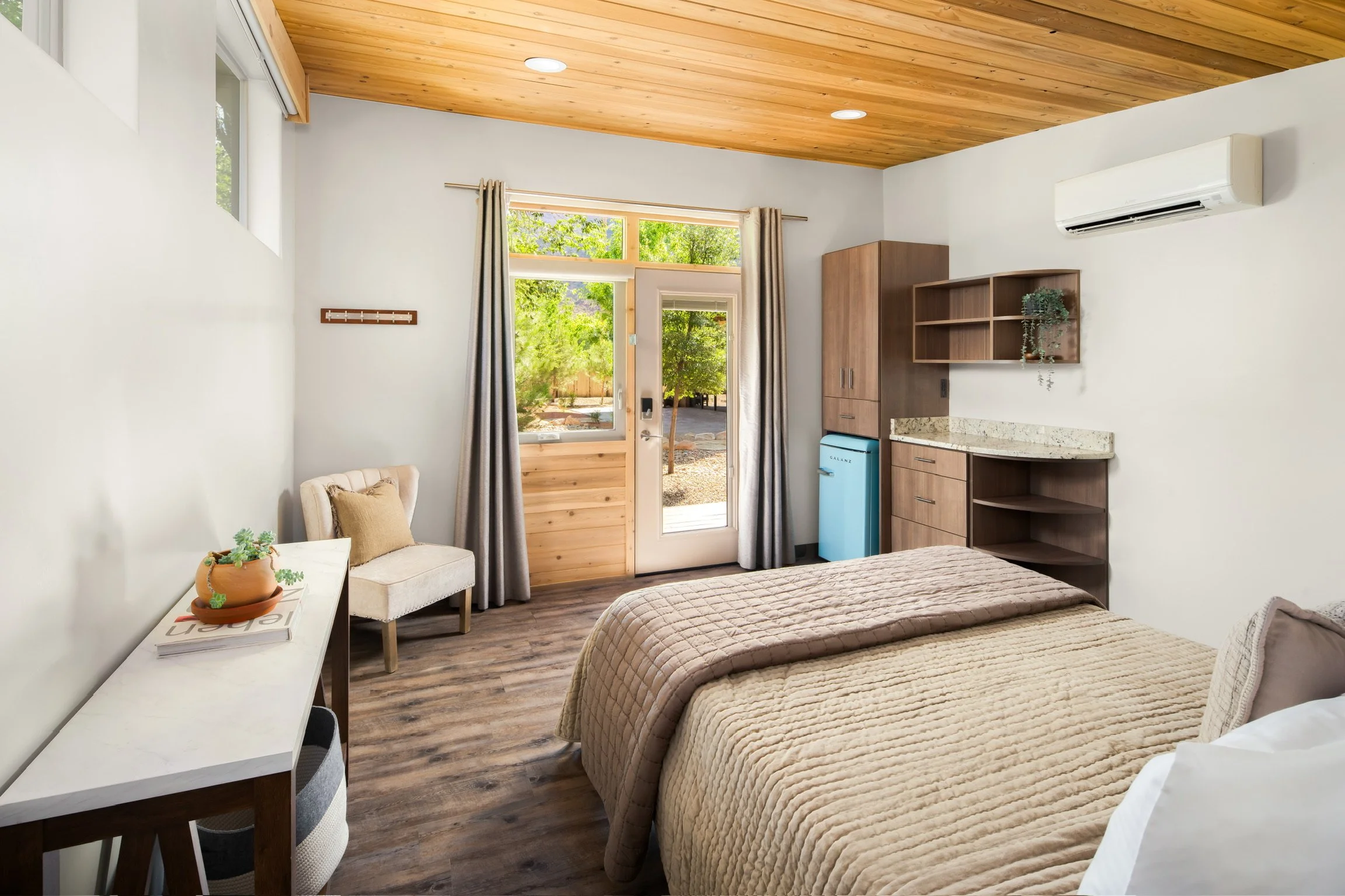 Room 12(1).JPG