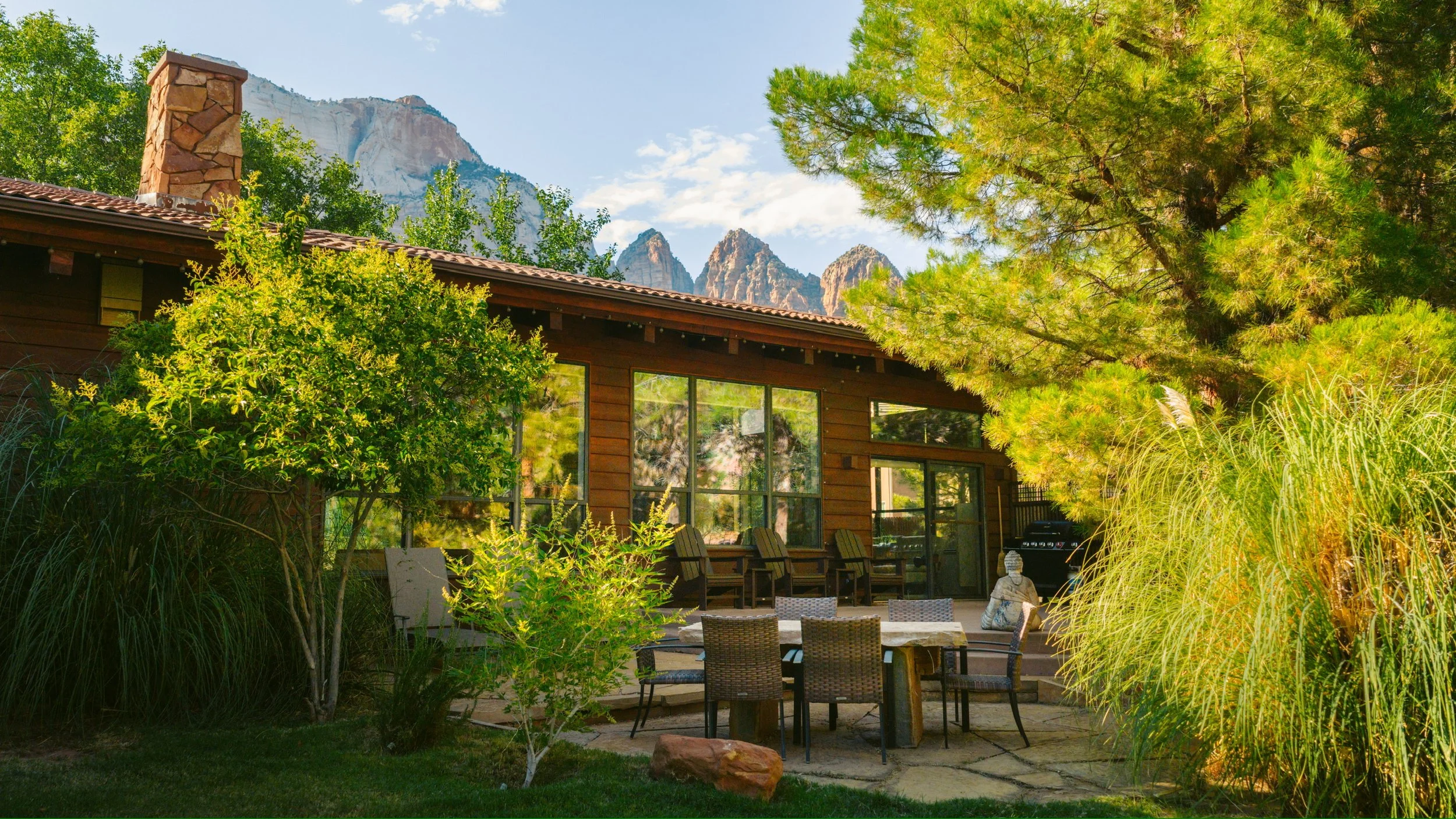 Retreat House_Patio.JPG