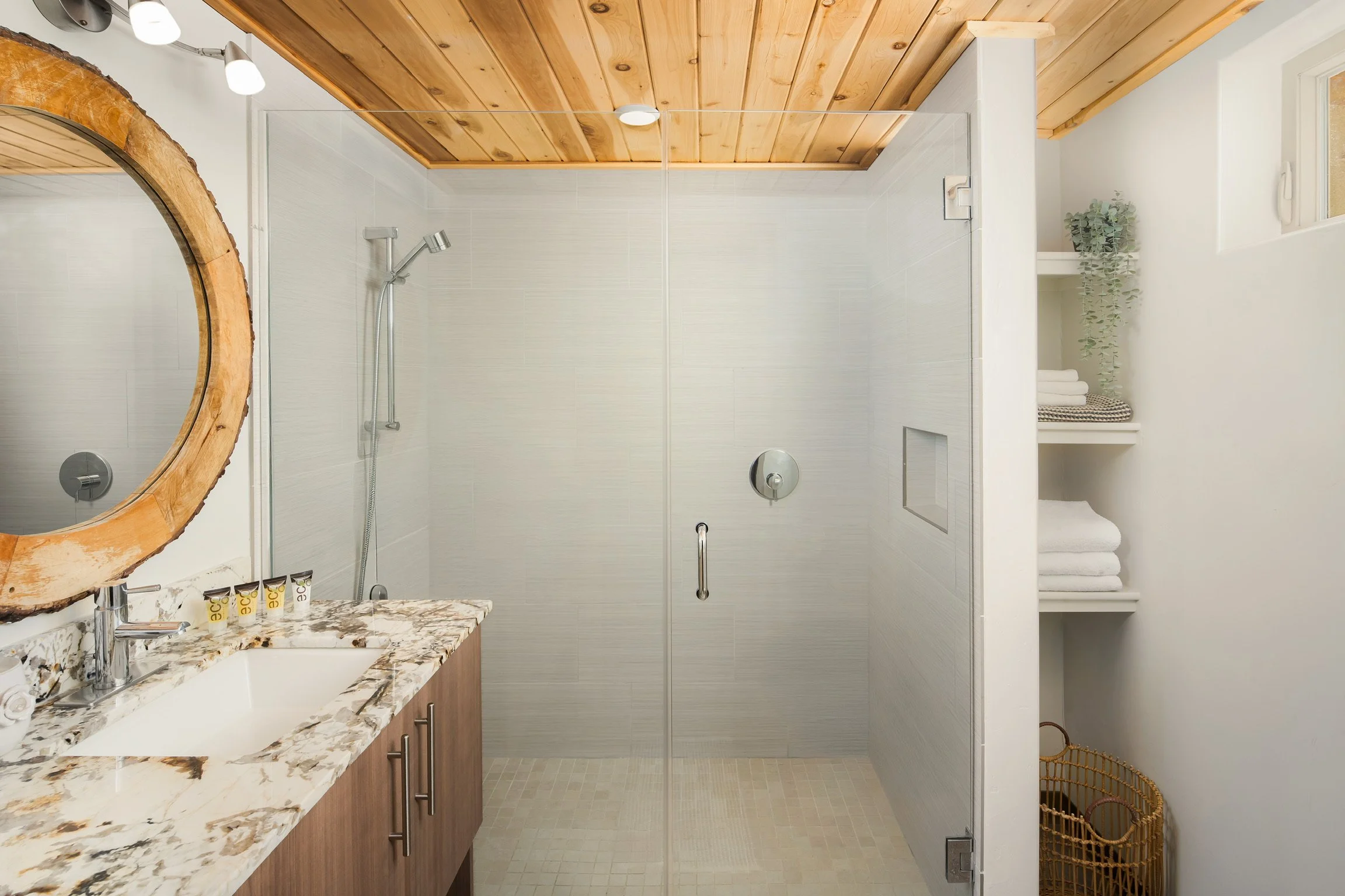 Suite Two_Bathroom.JPG