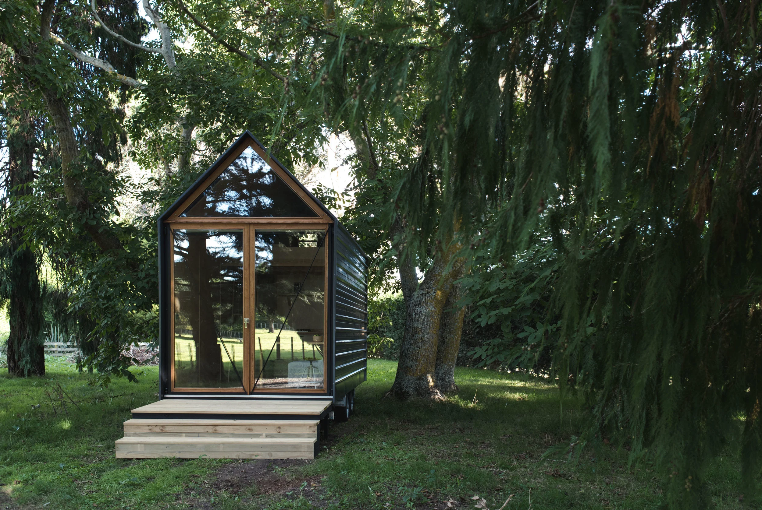 Tiny tiny house-02 copy.jpg