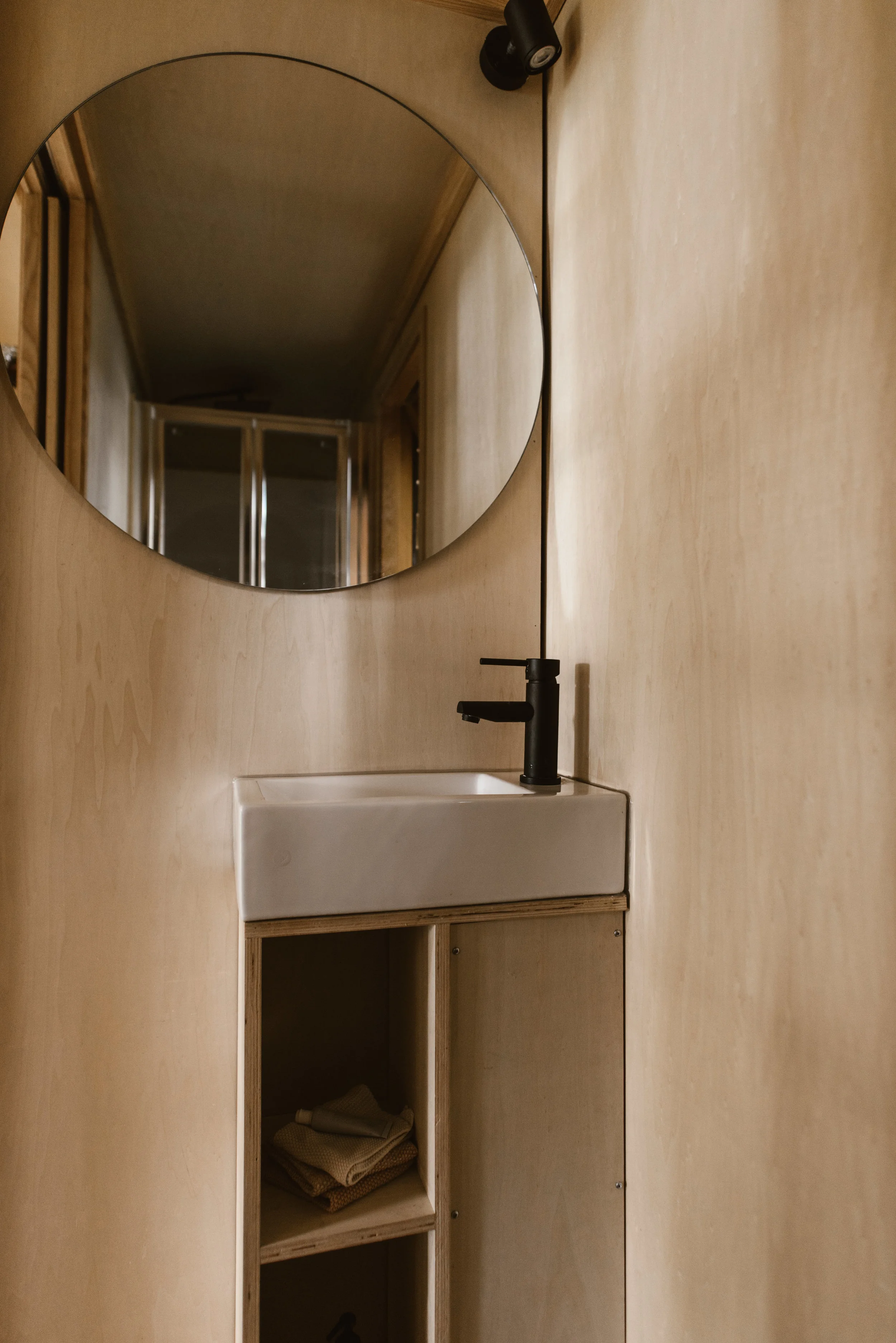 Tiny tiny house-22.jpg