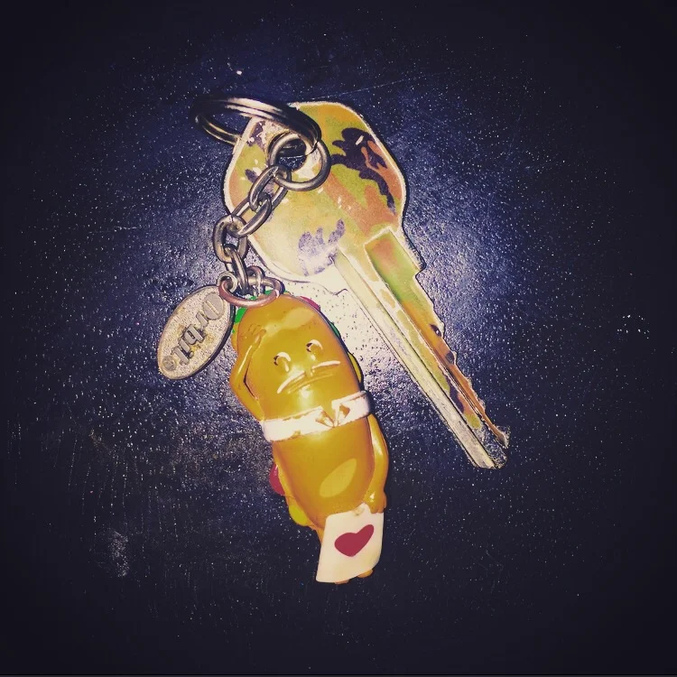 INT. AJ'S APARTMENT - NIGHTAJ TAKES OFF HEADPHONES AND WALKS DOWN HALL LOOKS TO ROOM NOT HIS OWN.&nbsp;(Possible casting options: George clonney, Johnny dep type) &nbsp;AJ(somber demeanor) &nbsp;YOU WERE RIGHT.. IT IS HOTTER IN THIS APARTMENT... &nb…