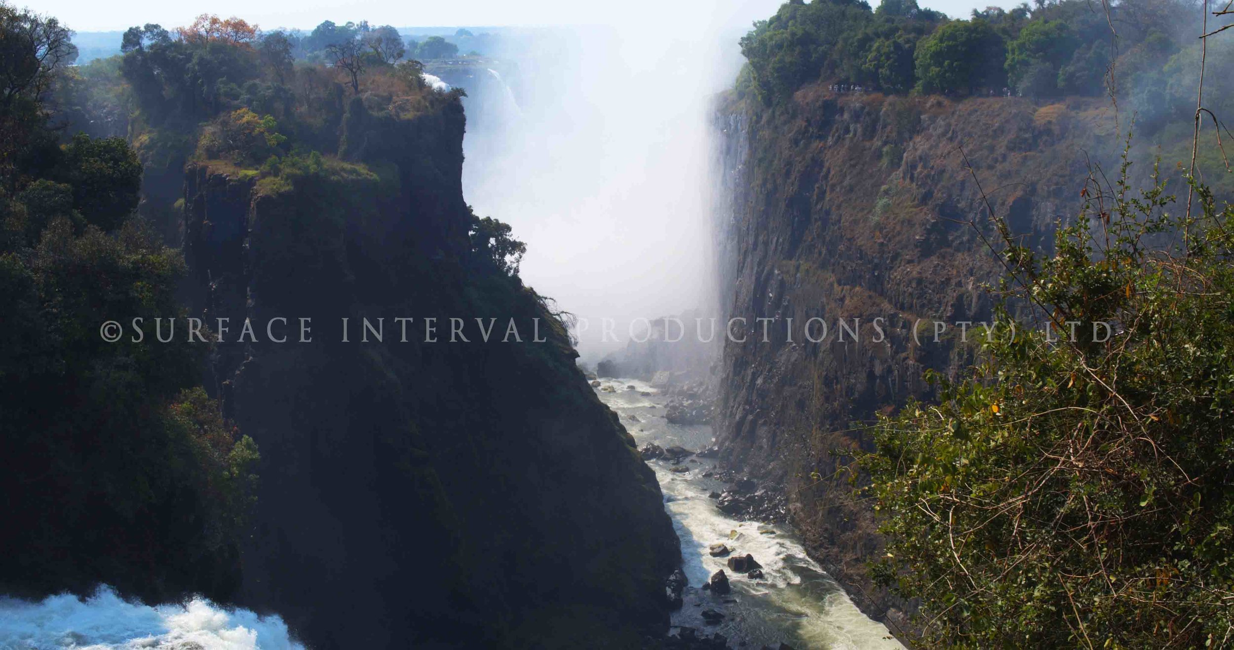 Victoria Falls 001s.jpg