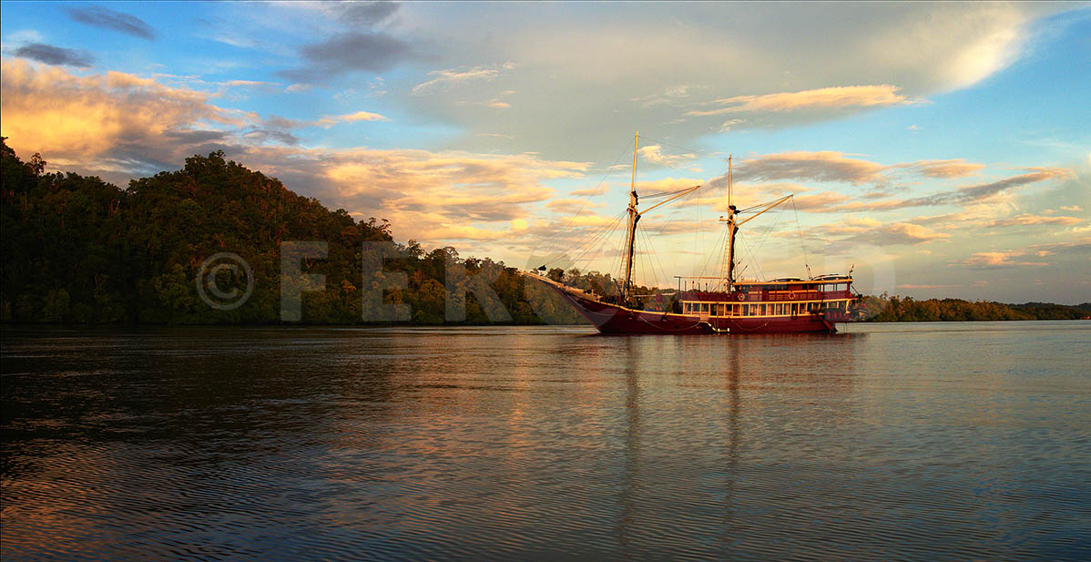 Topside 11.jpg