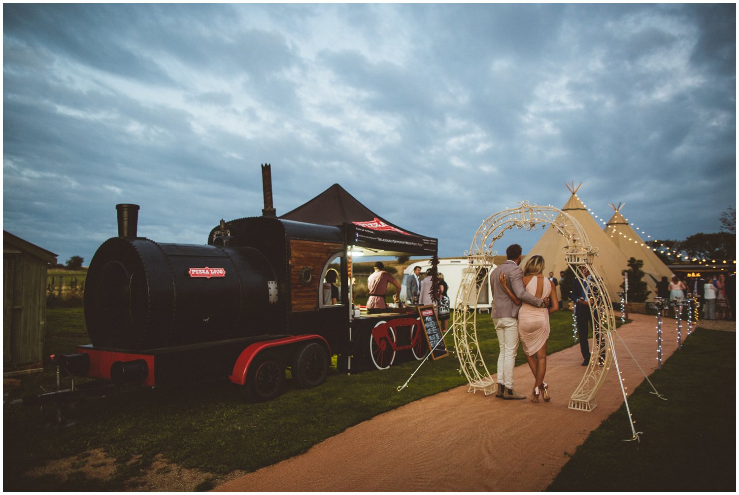 A Tipi Wedding At The Barn In Scarborough_0176.jpg