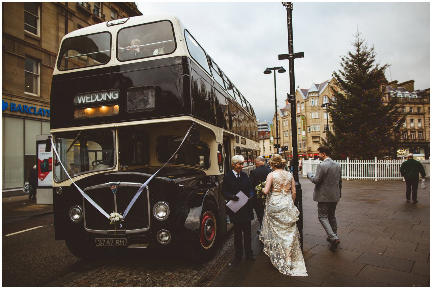 Sheffield Vintage Wedding Bus_0062.jpg