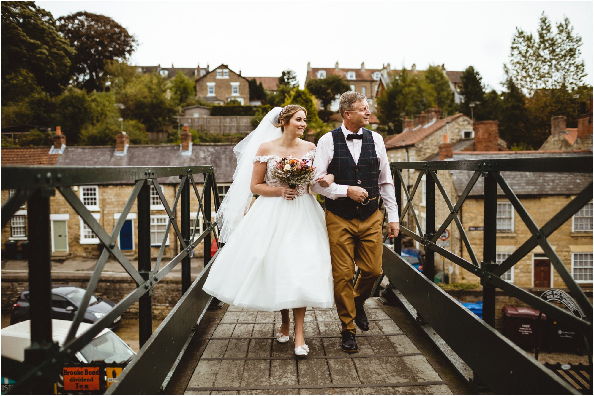 A Steam Train Wedding North Yorshire Moors_0017.jpg