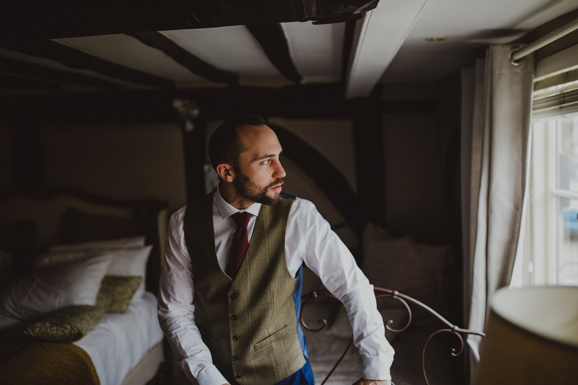wiltshire-barn-wedding_0007.jpg