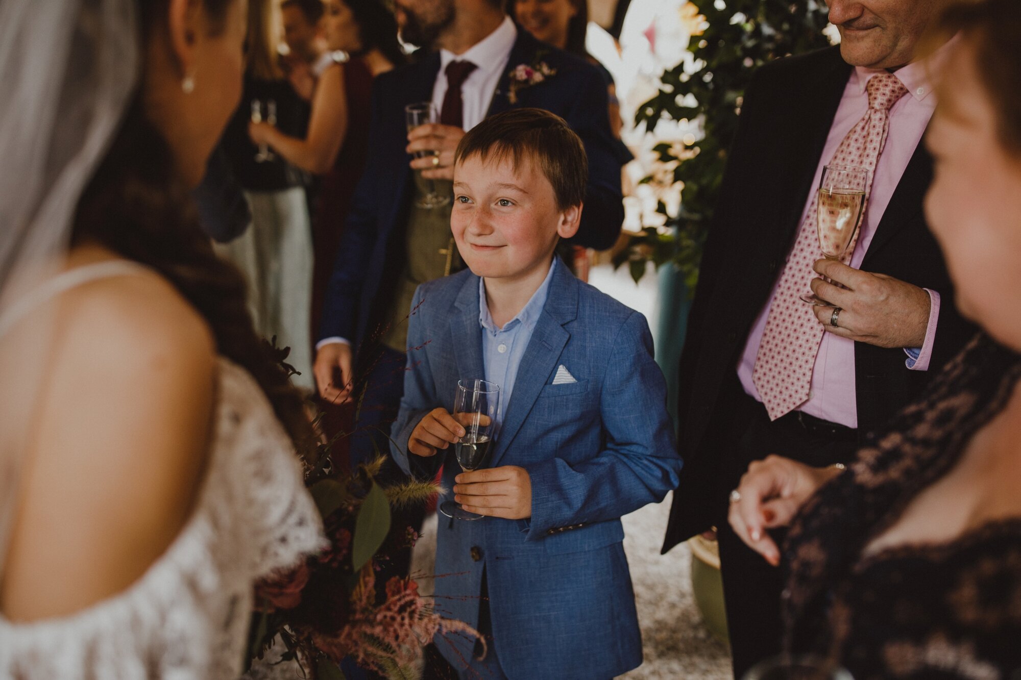 wiltshire-barn-wedding_0095.jpg