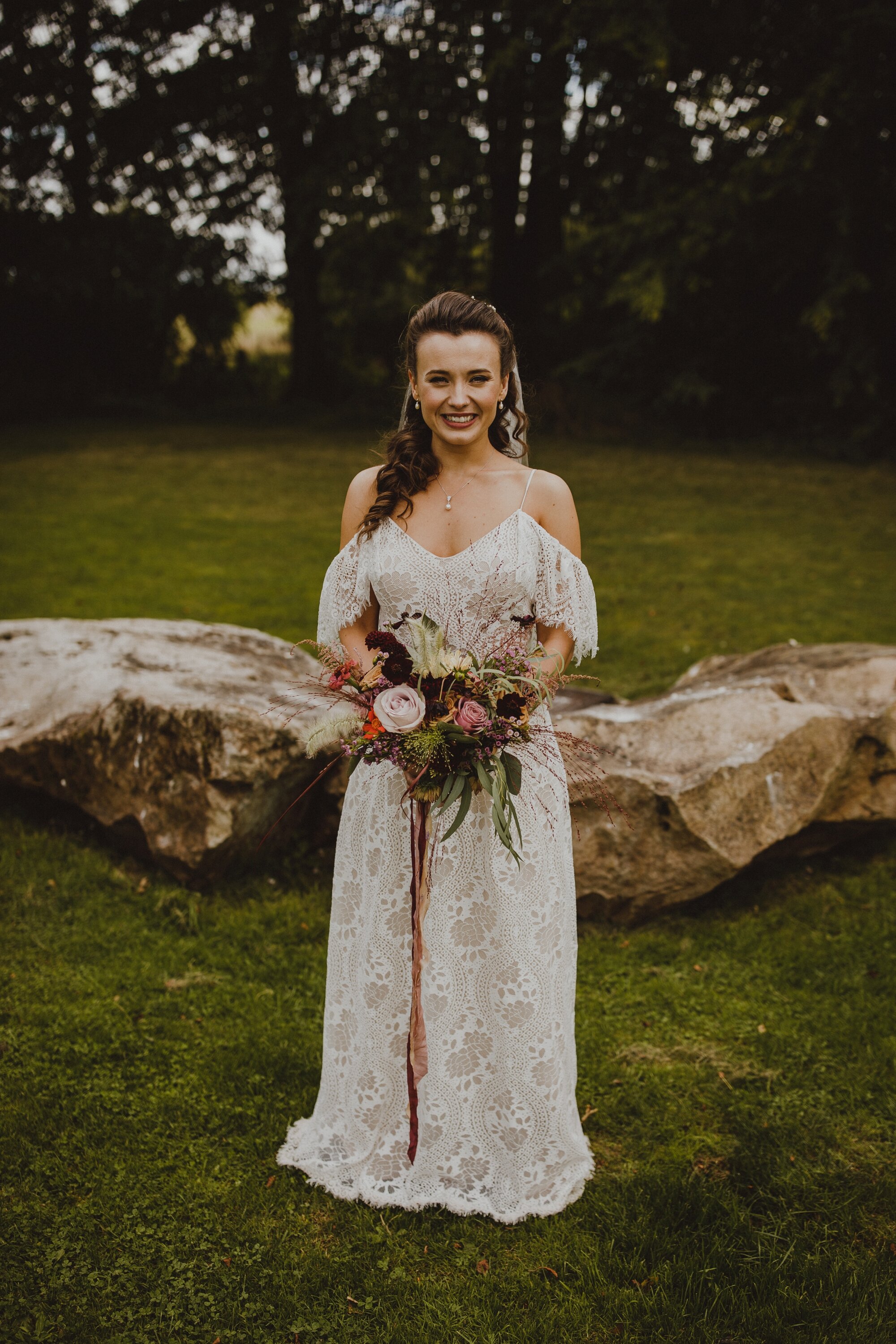 wiltshire-barn-wedding_0112.jpg