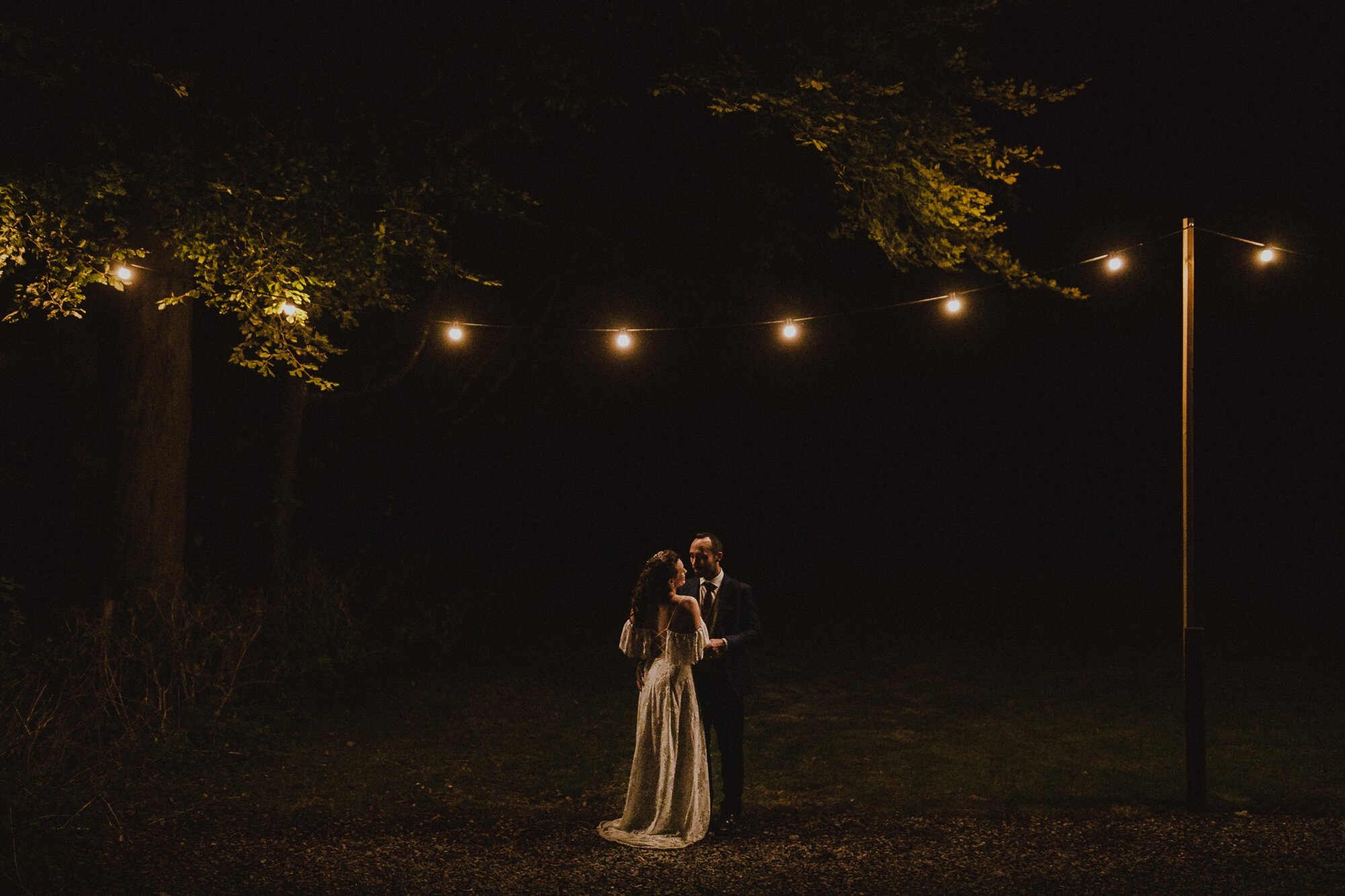 wick-bottom-barn-wedding-wiltshire_0235.jpg