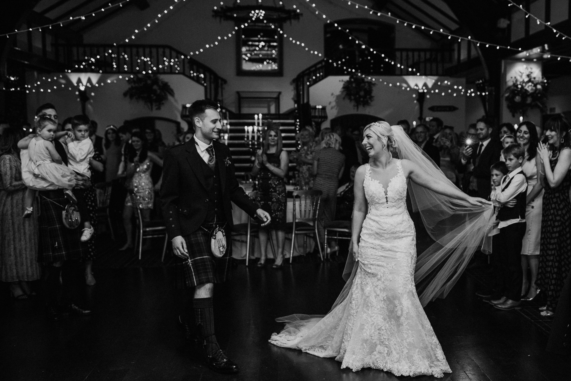 brigg-o-doon-wedding-ayr-scotland_0157.jpg