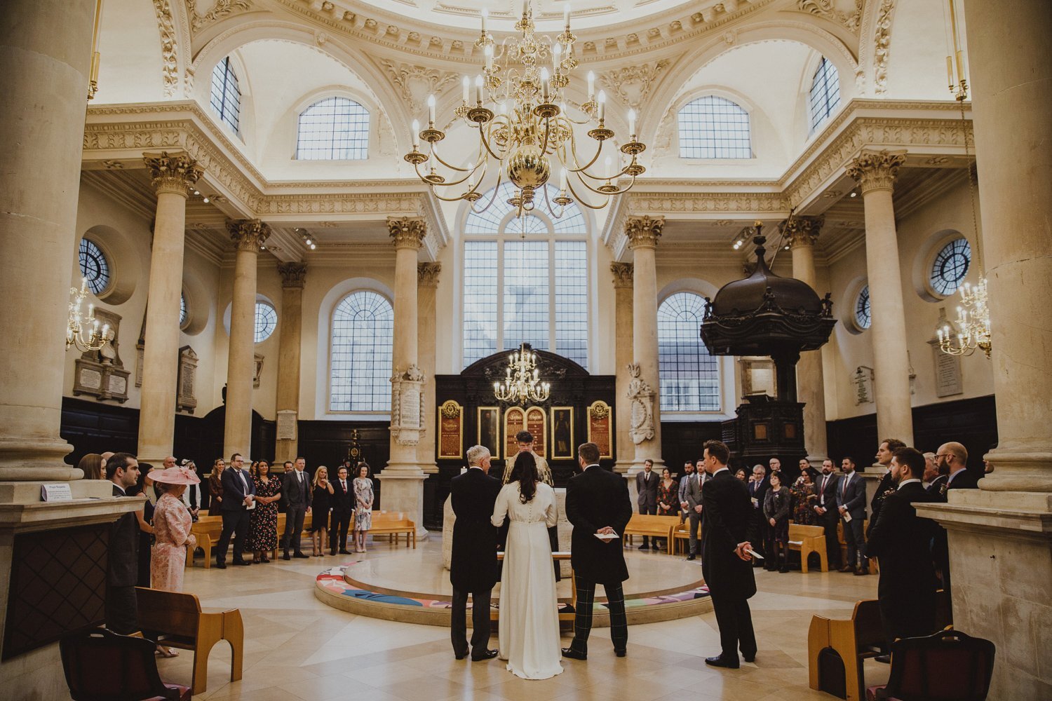 st-stephens-walbrook-wedding-london_0034.jpg