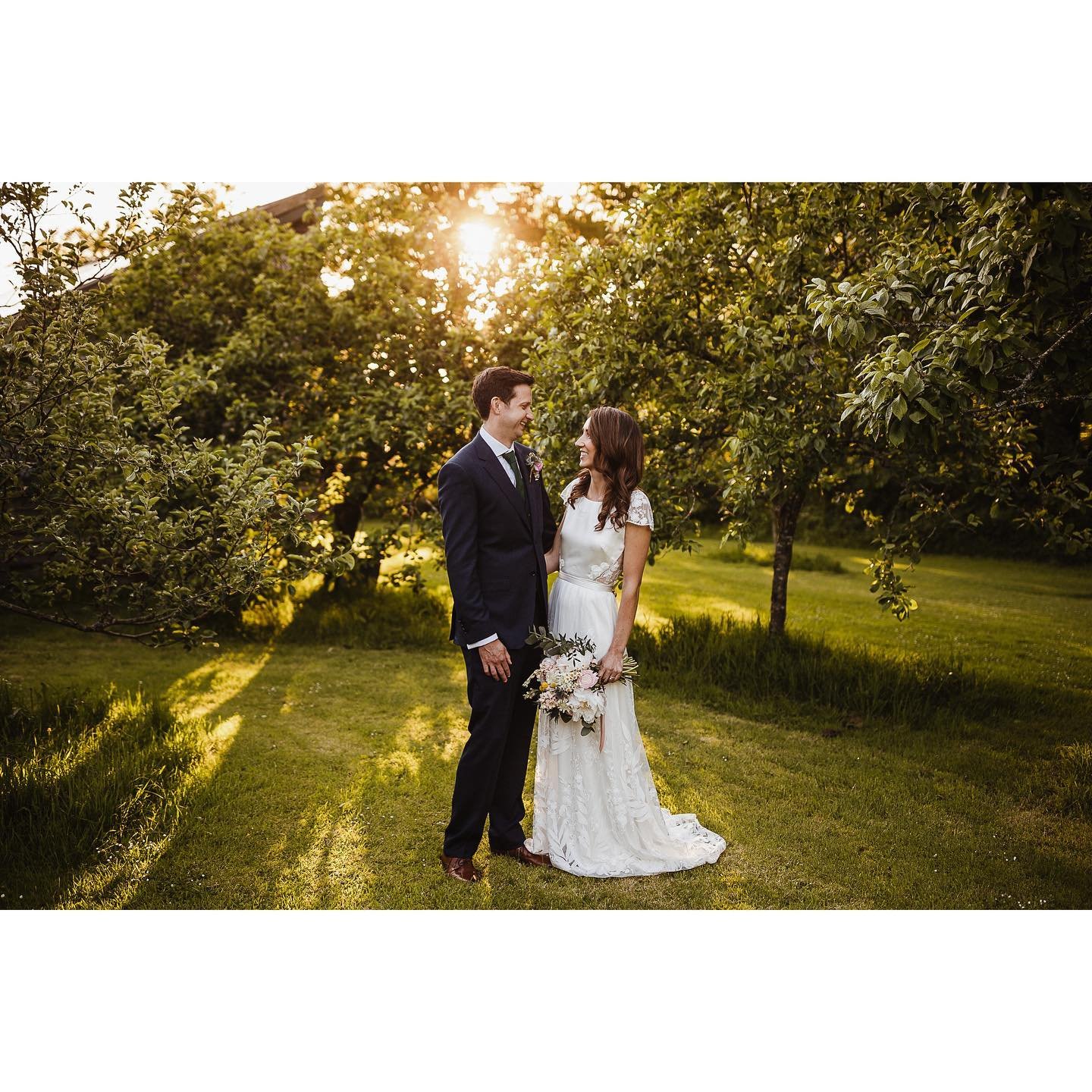 Evee &amp; Jo&rsquo;s Devon wedding is featured on my blog this week // link in profile bio @photography_34 to see more
.⁠
.⁠
Dress - @kazza3430 (incredibly made by Evee&rsquo;s mum)⁠
Gents - @hawesandcurtisofficial &amp; @tiegardener⁠
Flowers - @chu