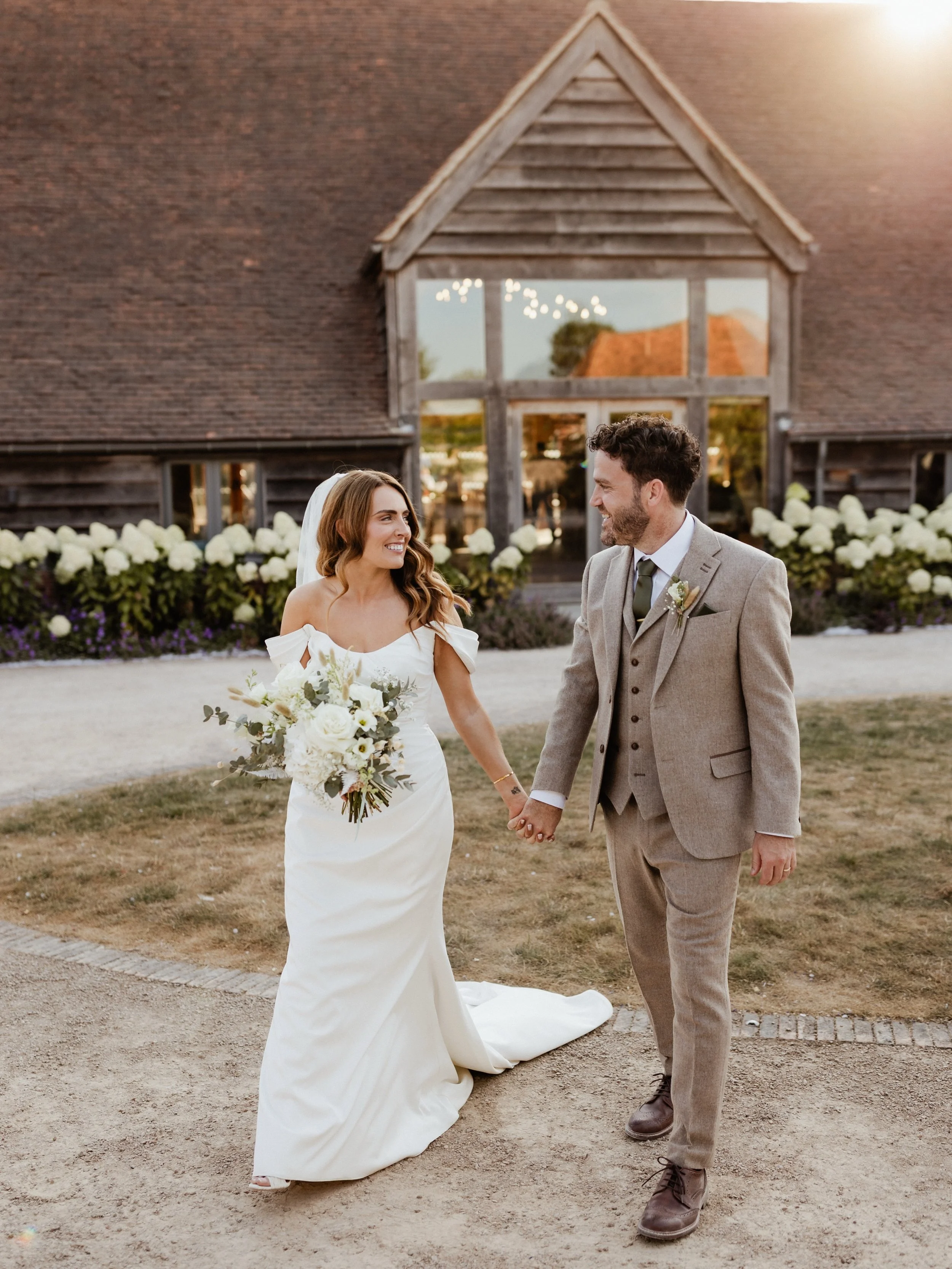 Previews from last Friday with the lovely Chloe &amp; Chris at  @rackleysbarn a stunning barn venue in Buckinghamshire - such a fun day to capture

//

#rackleysbarn #barnweddinguk #buckinghamshireweddingphotographer #buckinghamshirewedding #barnwedd