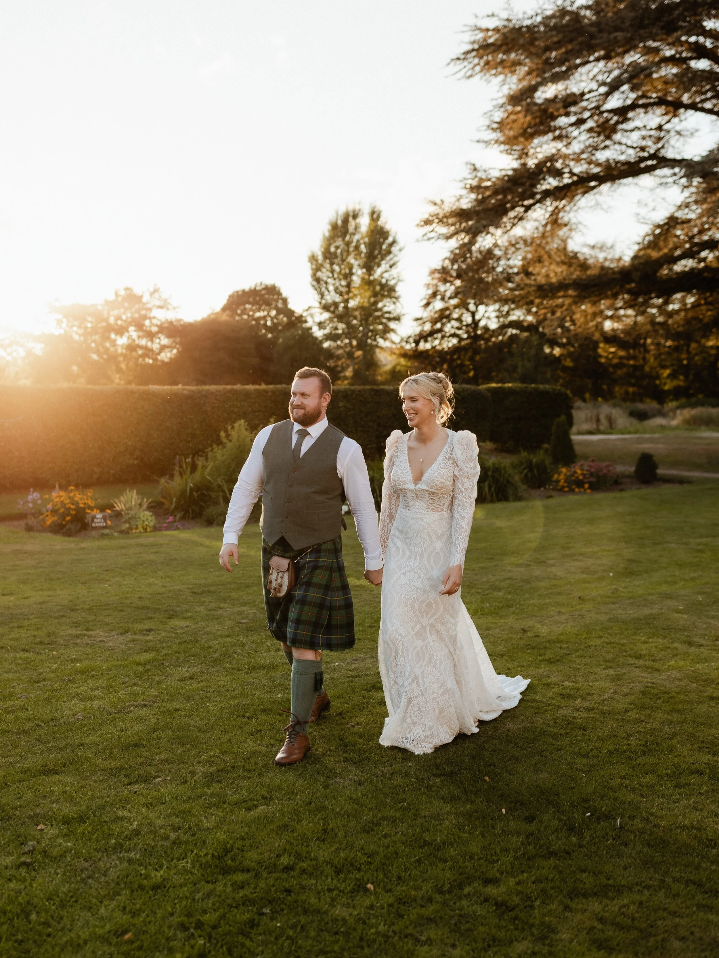 Previews from the recent wedding of Lucy &amp; Alasdair at the beautiful @hacknessgrange

#hacknessgrange #hacknessgrangeweddings #scarboroughwedding #scarboroughweddingphotographer #northyorkshireweddingvenue