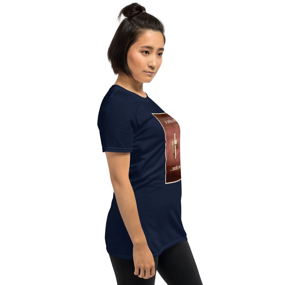 unisex-basic-softstyle-t-shirt-navy-right-front-610d96bfe3d45.jpg