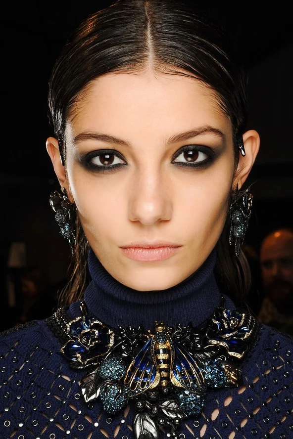 smokey-eyes-face.jpg
