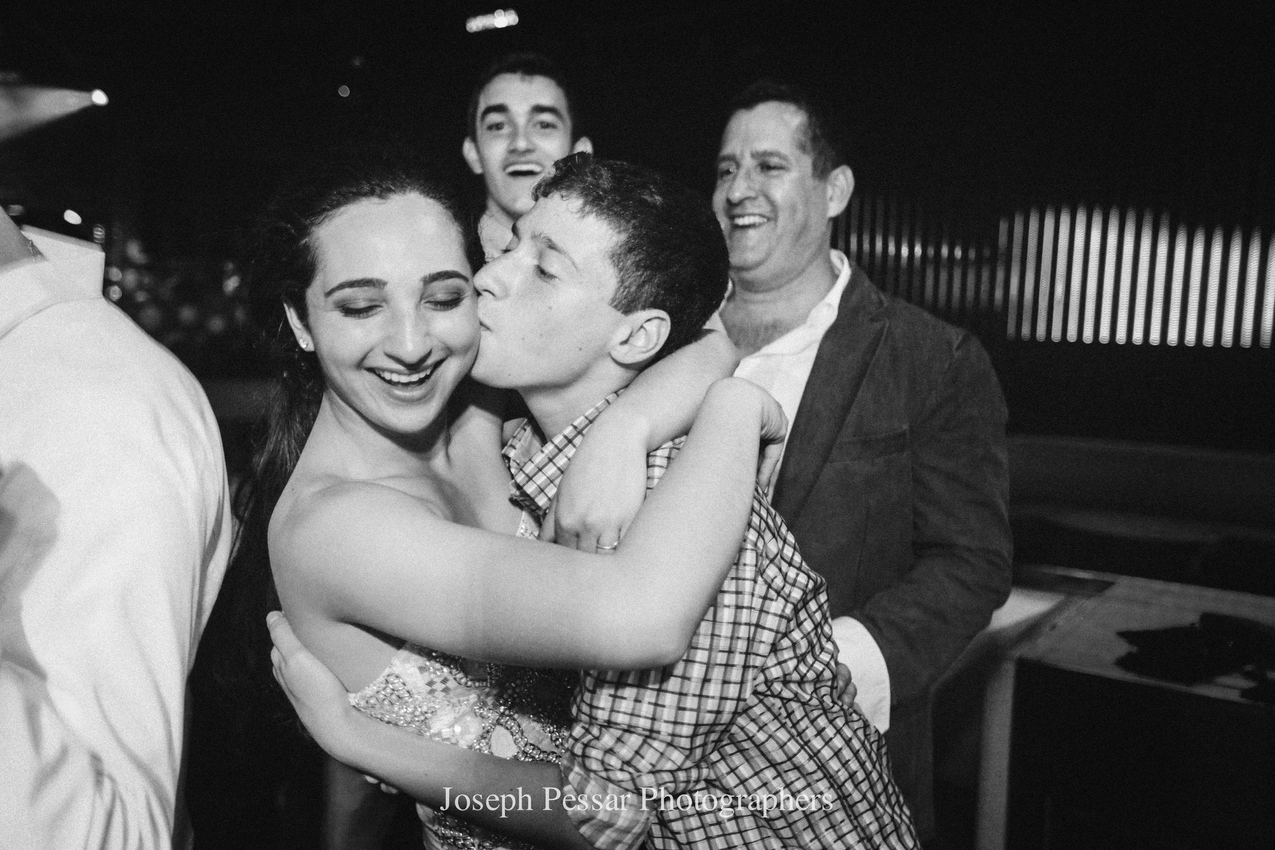 bar_mitzvah_photographer_0054.jpg
