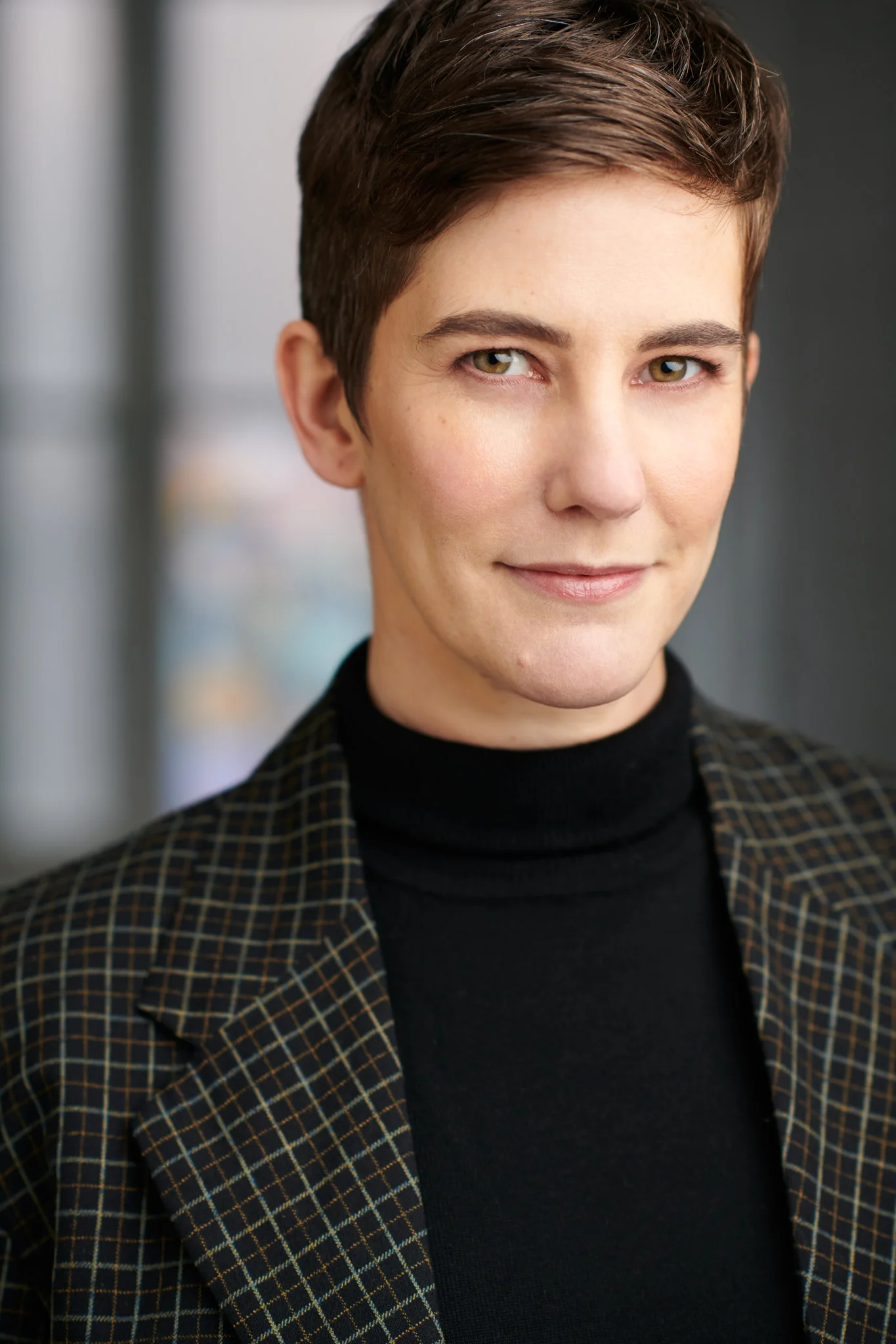 Headshot by Kent Meister