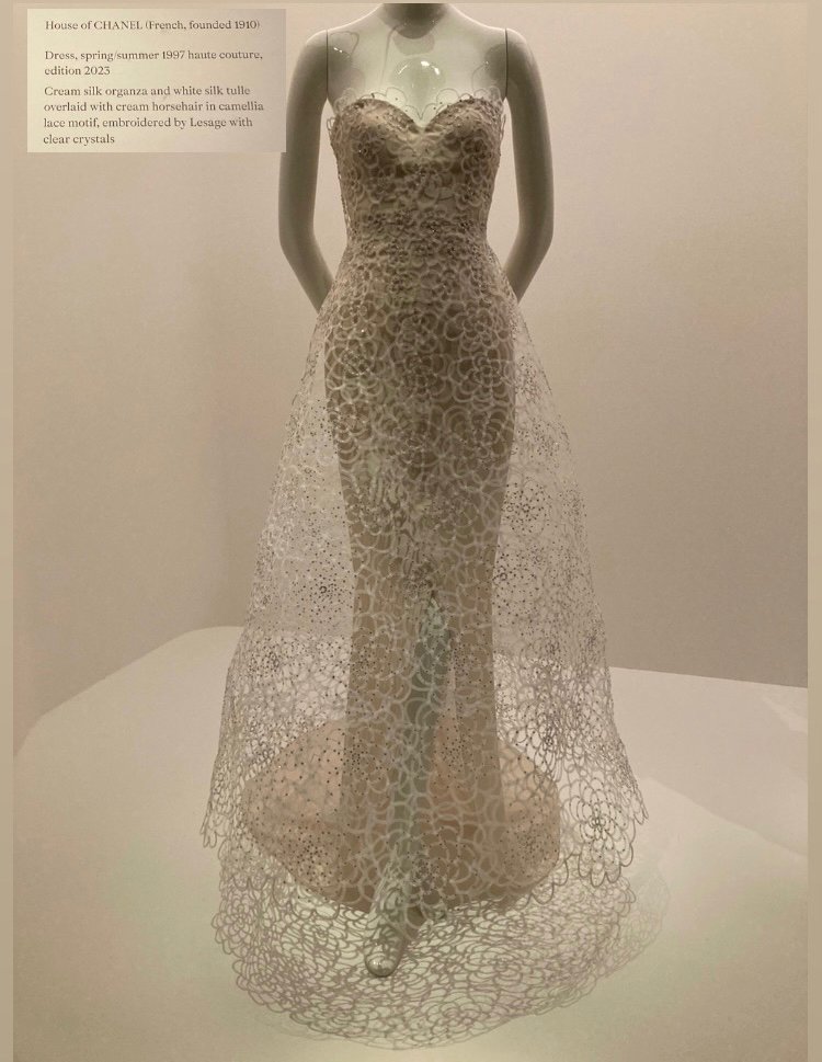 Karl Lagerfeld: A Line of Beauty at The Met — LIZ HEATHER