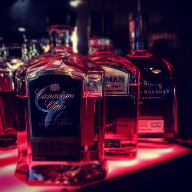 Are you still in the Christmas Spirit? Because we are! 🥃🥂🍻
#pegasusarms #christchurch #newzealand #cocktails #spirit #christmas #newyear #jack #jackdaniels #canadianclub #woodfordreserve #pubcrawl #drink #drinks #bar #bartender #picoftheday #pictu