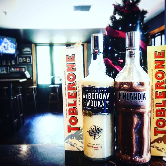 3 guesses what the flavours are of our New Year Vodka 😁🙃🍫🍫
#pegasusarms #christchurch #newzealand #pub #chocolate #toblerone #vodka #drinks #drink #bartender #bar #insta #pictures #picoftheday #pic #newyear #party #chocolate #cbd